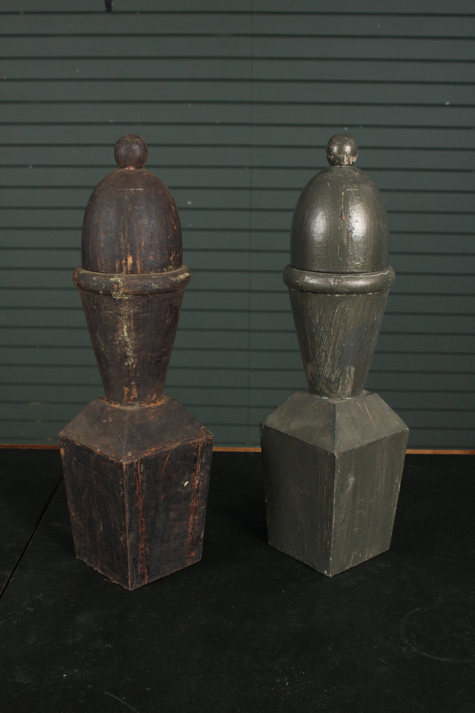 Pr Geometric Carved & Painted Wood Lidded Finials: Pair or Geometric Carved & Painted Wood Lidded Finials, each having a removable dome top and angled base. Size: 18.5" H x 4.5" W x 4.5" D.