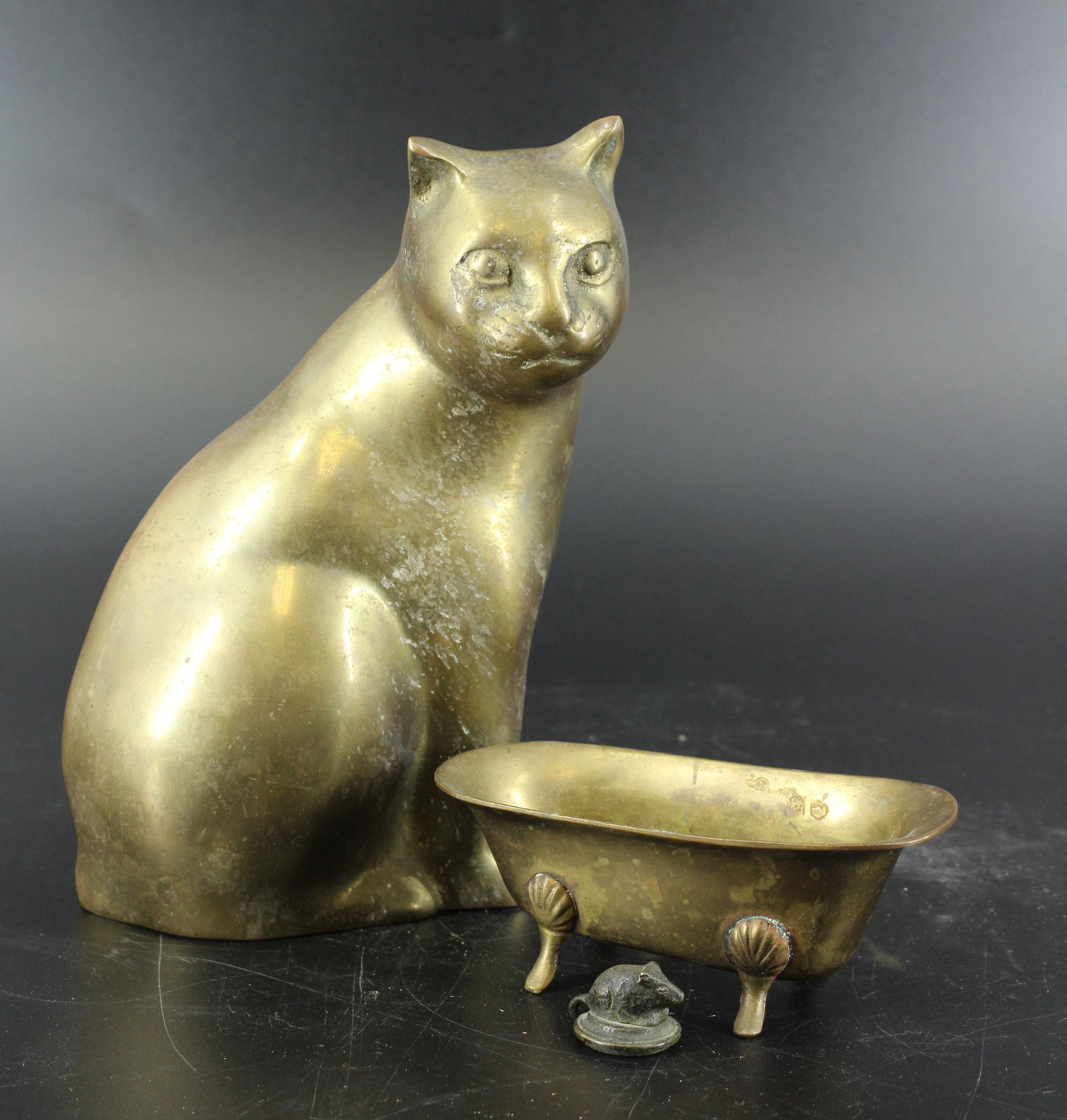 3 Piece Lot, Brass Cat, Bathtub, and Bronze Mouse (1 of 7)