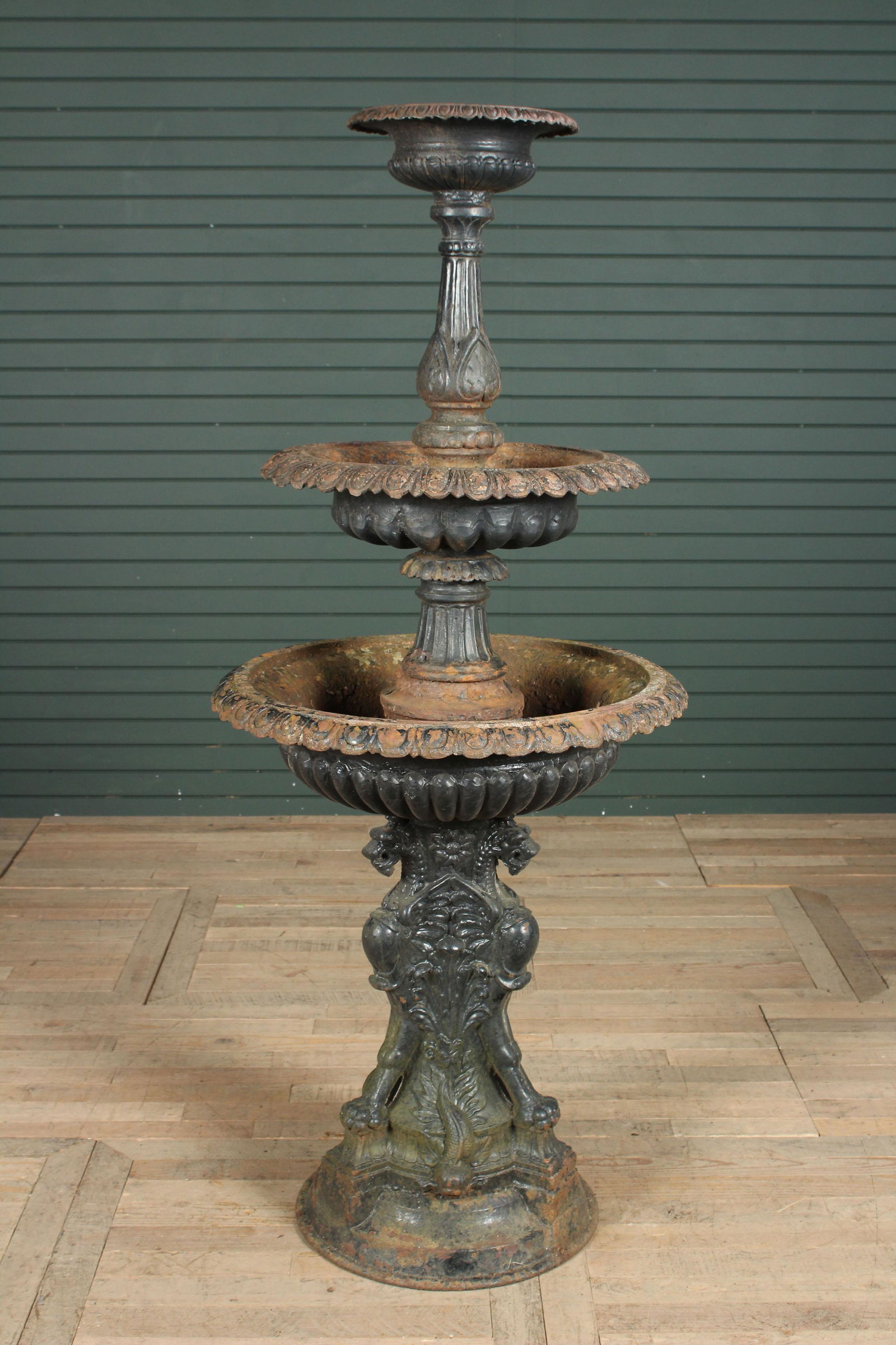 American Victorian 3 Tier Garden Fountain (1 of 12)