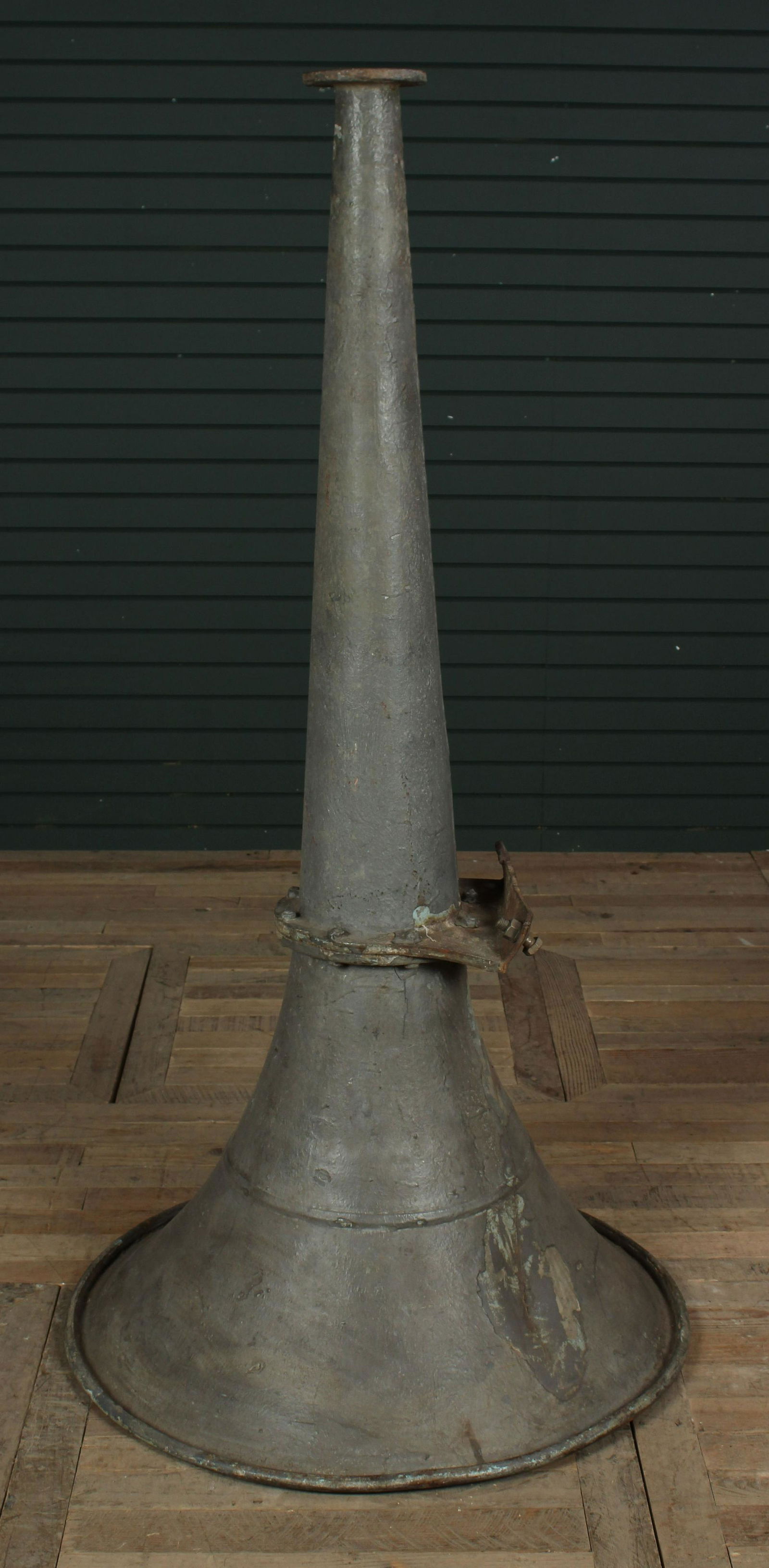 Large Vintage Iron Nautical Ships Horn (1 of 9)