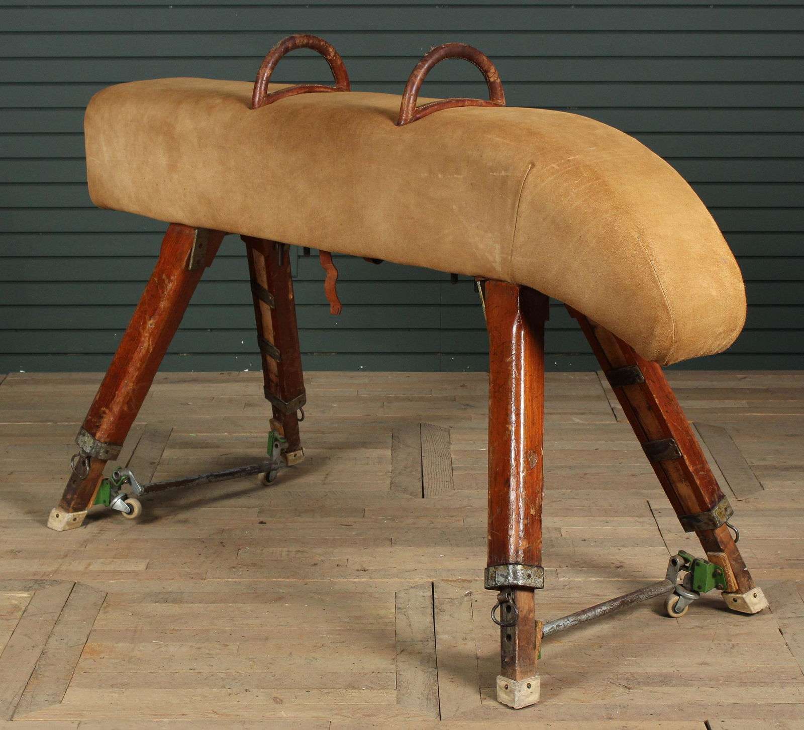 Vintage Pommel Horse (1 of 9)