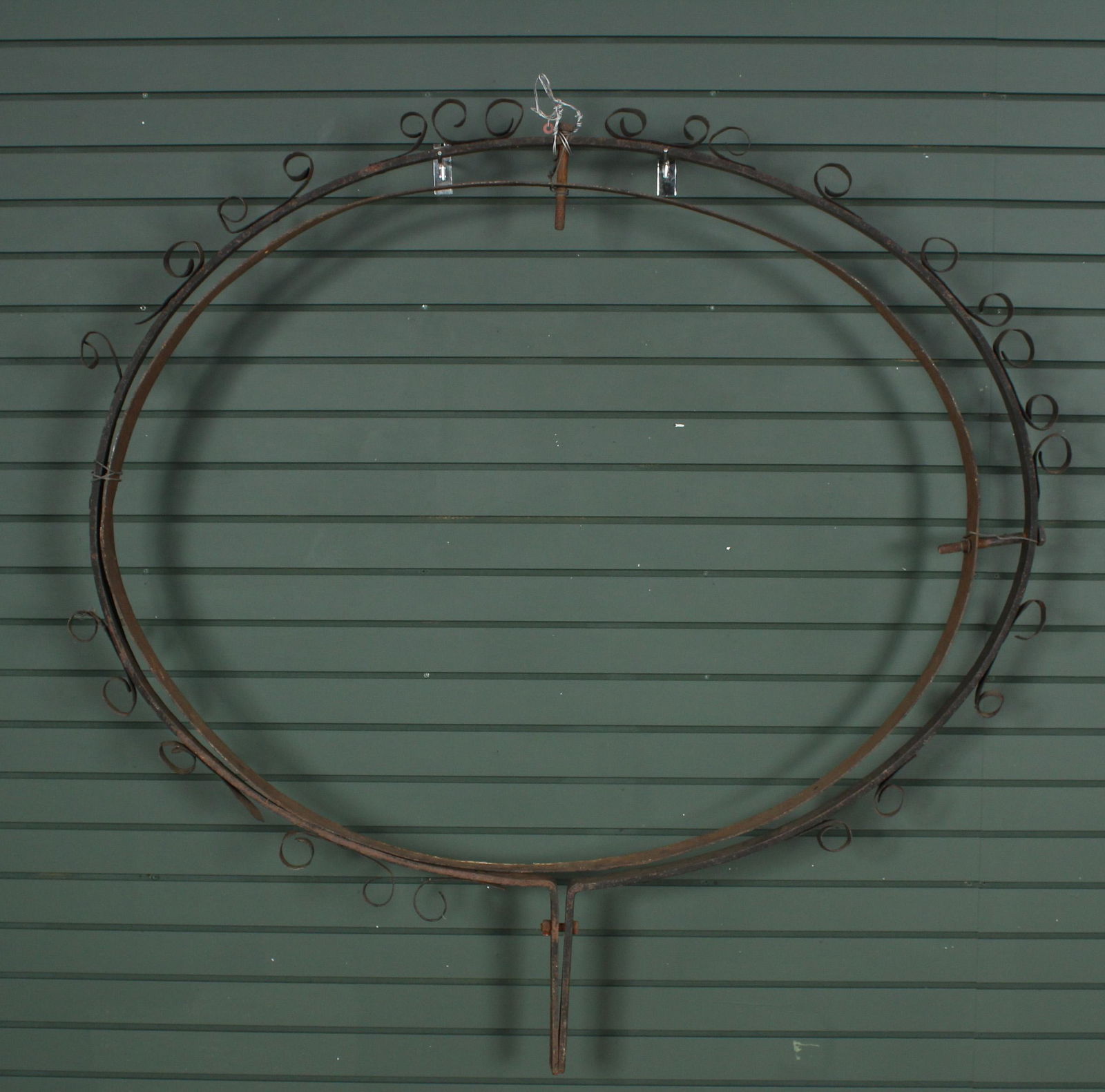 Oval Wrought Iron Post Top Sign Bezel (1 of 6)