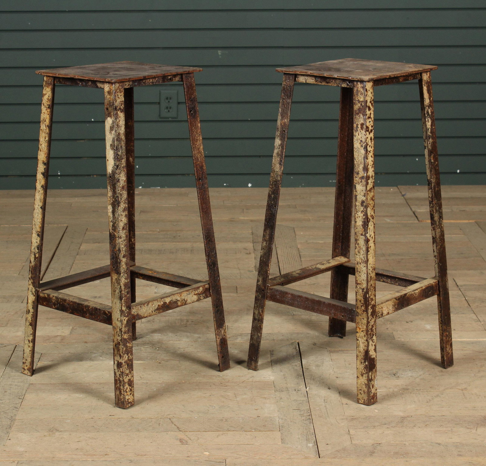 Distressed Finish Iron Pedestals: Distressed Finish Iron Pedestals. Size: 30.5"H x 15"W x 14.5"D at base 12"H x 11"W top