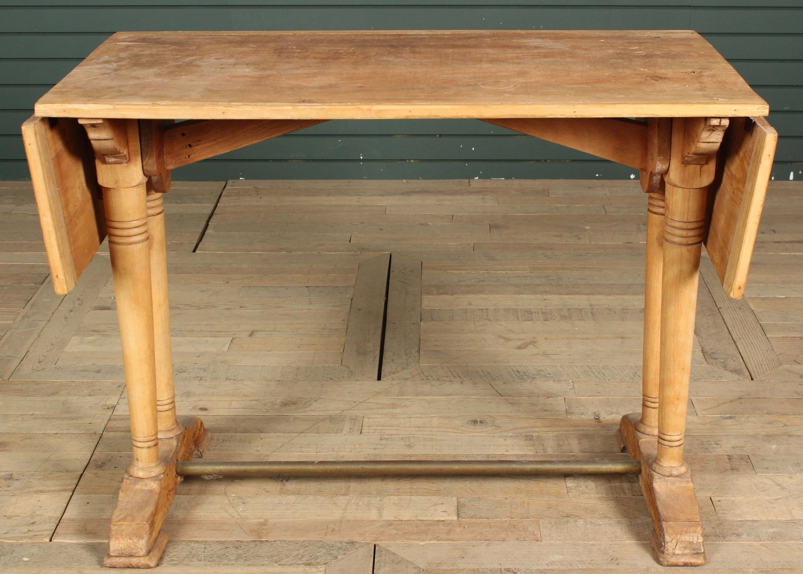 Continental Sofa Table: A Continental sofa table having dropped ends and shoe foot with metal stretcher Size: 30" H x 41.5" W x 21.5" D
