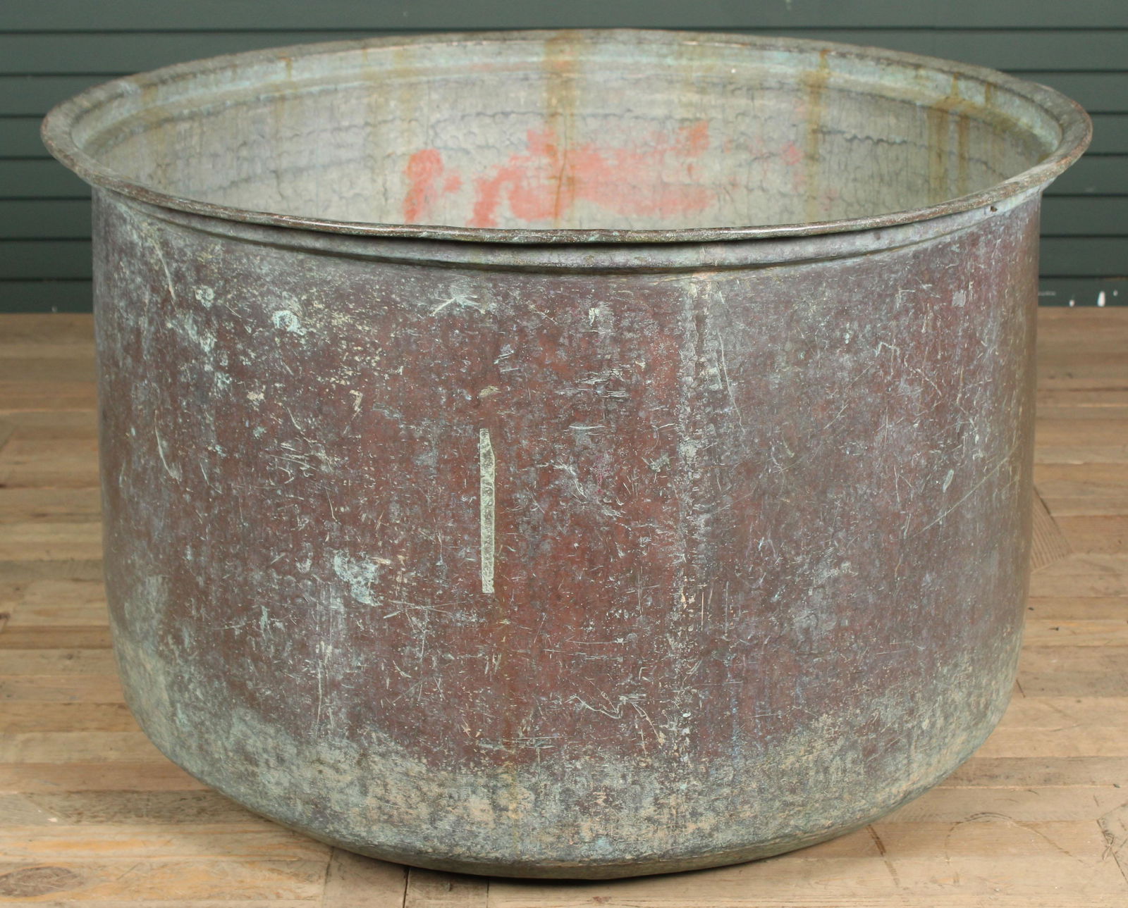 Large Copper Tub (1 of 6)