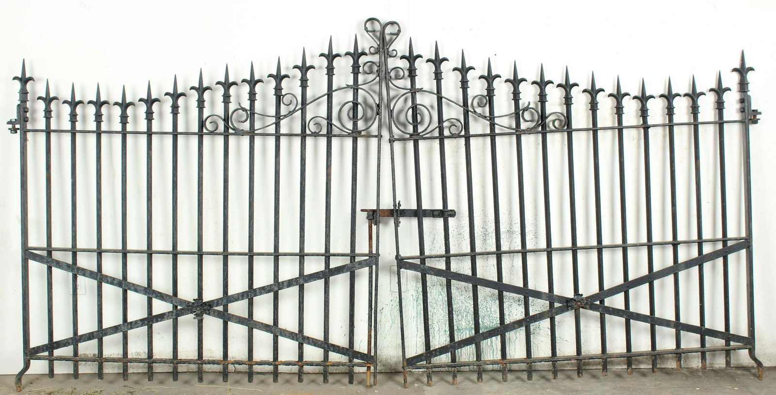 Pair Wrought Iron Gates Oct 07, 2021 Ashcroft and Moore LLC in PA