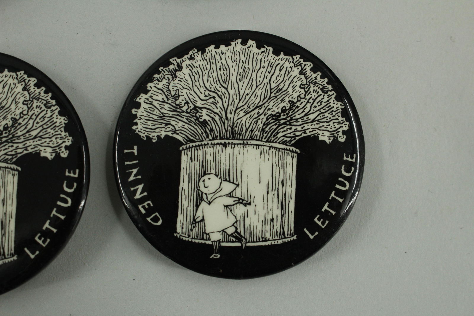 30 Edward Gorey Tinned Lettuce Buttons (1 of 5)