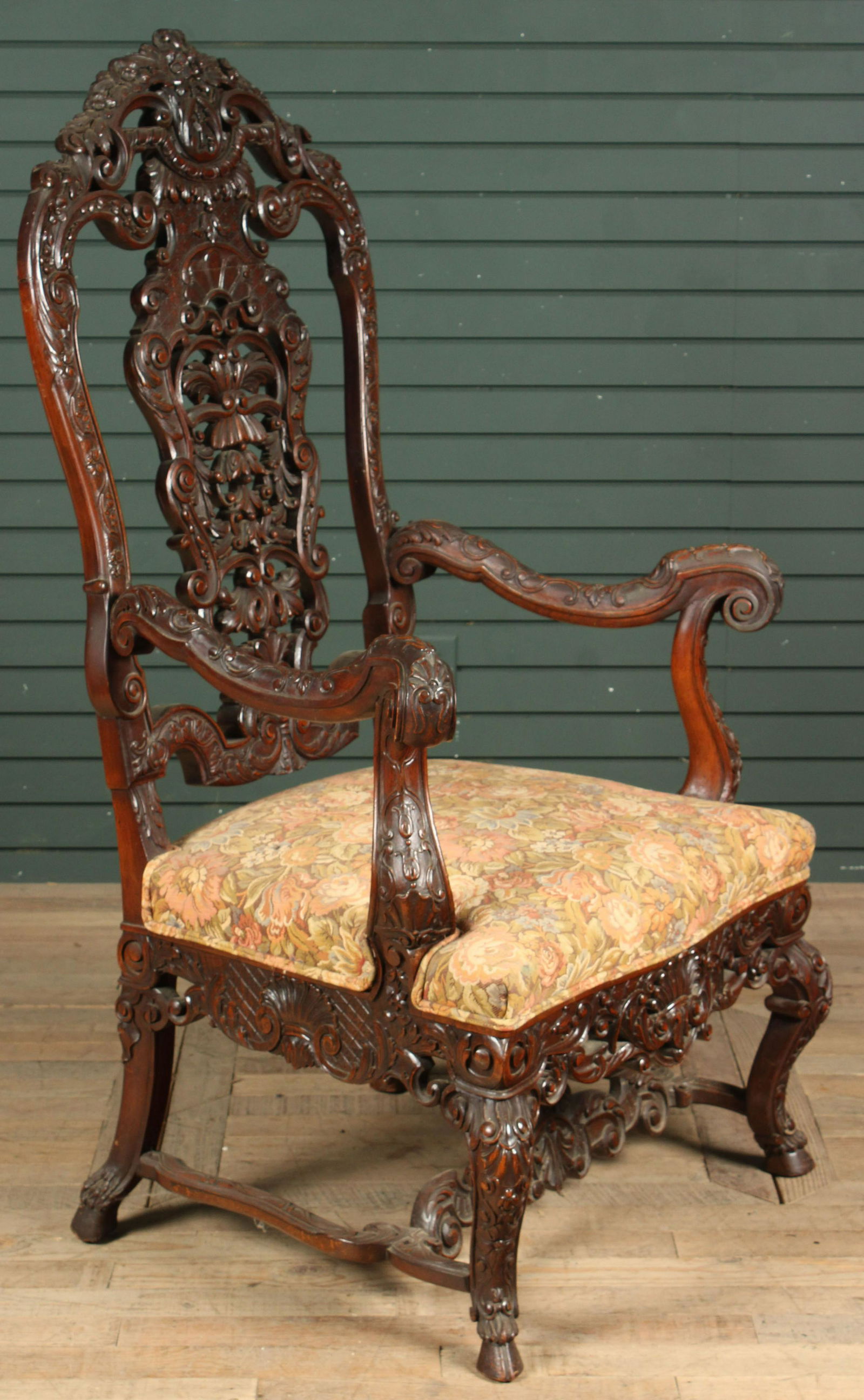 Continental Baroque Style Carved Throne Chair (1 of 7)