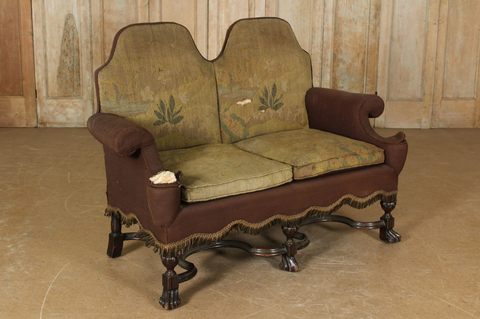 Interesting Settee in the Dutch Taste (1 of 7)