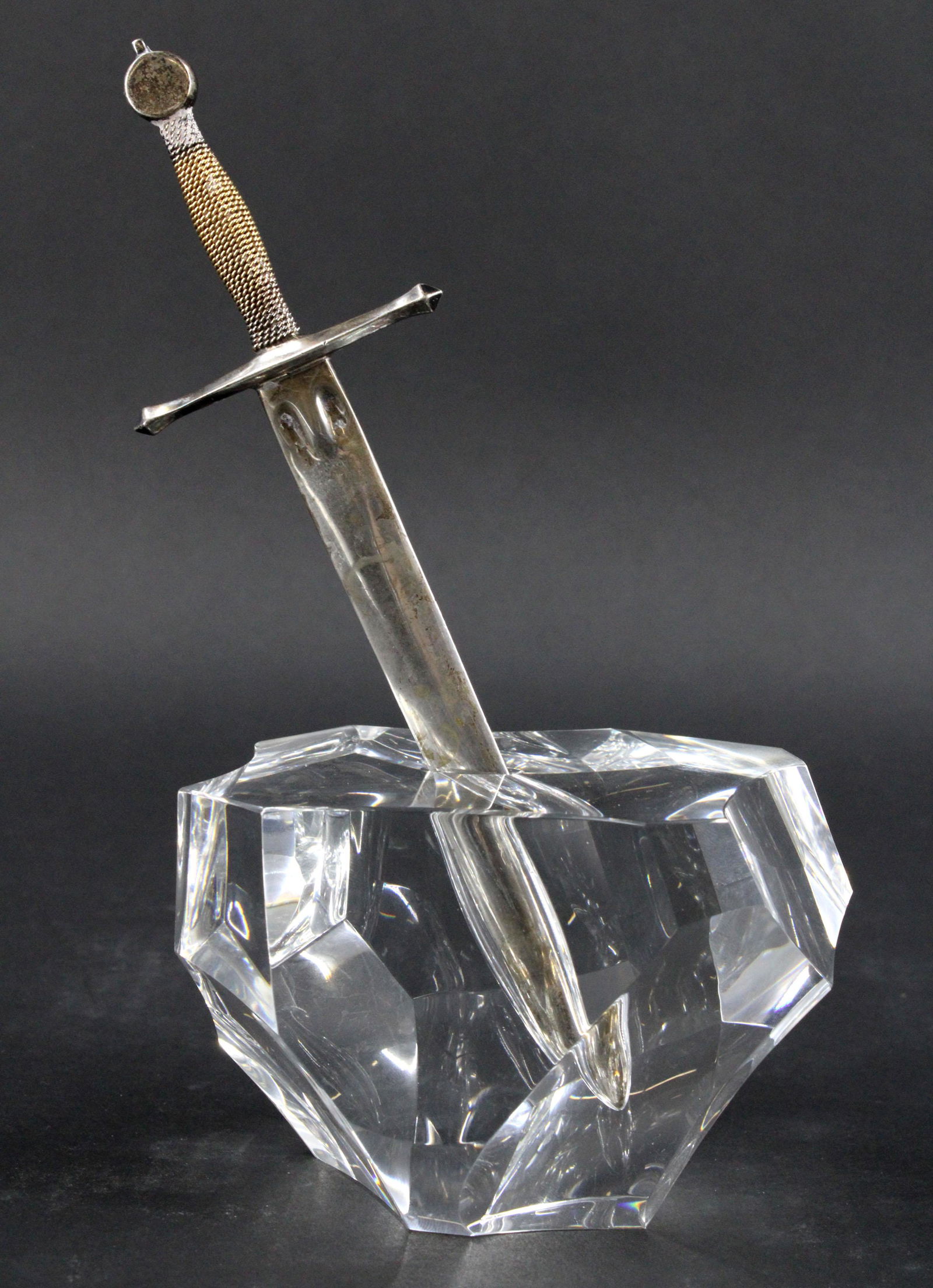 Steuben Excalibur Letter Opener Glass Sculpture (1 of 6)