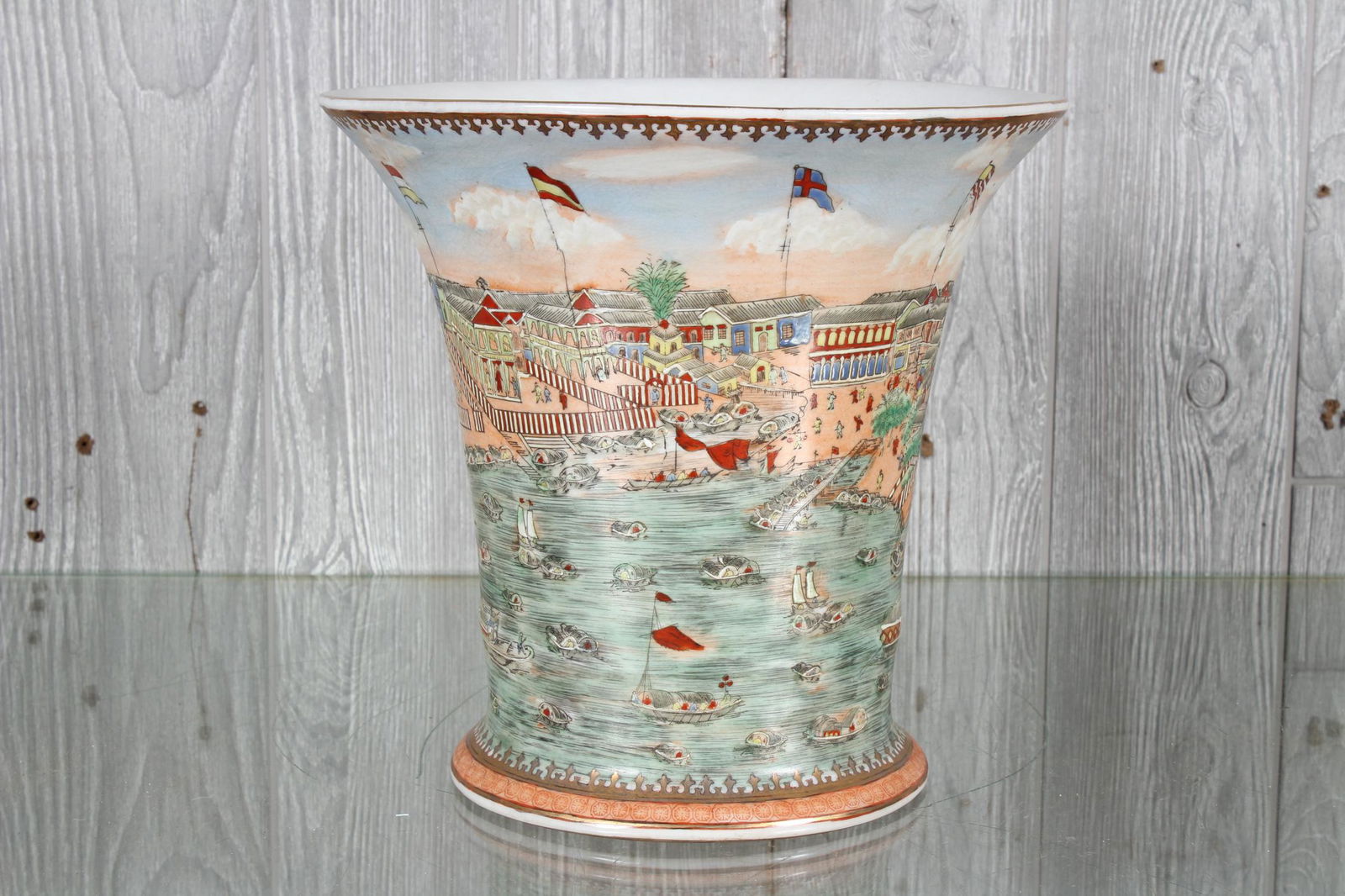 Hand Painted United Wilson Porcelain Vase (1 of 4)