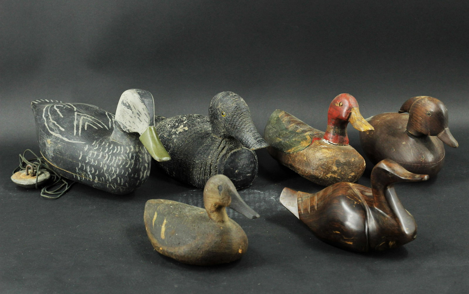 6 Vintage Duck Hunt Decoys: 6 Vintage Duck Hunt Decoys. 2 marked "Oliver, Mt Laurel, NJ" Size: Largest 7"H x 15.5"W x 6"D