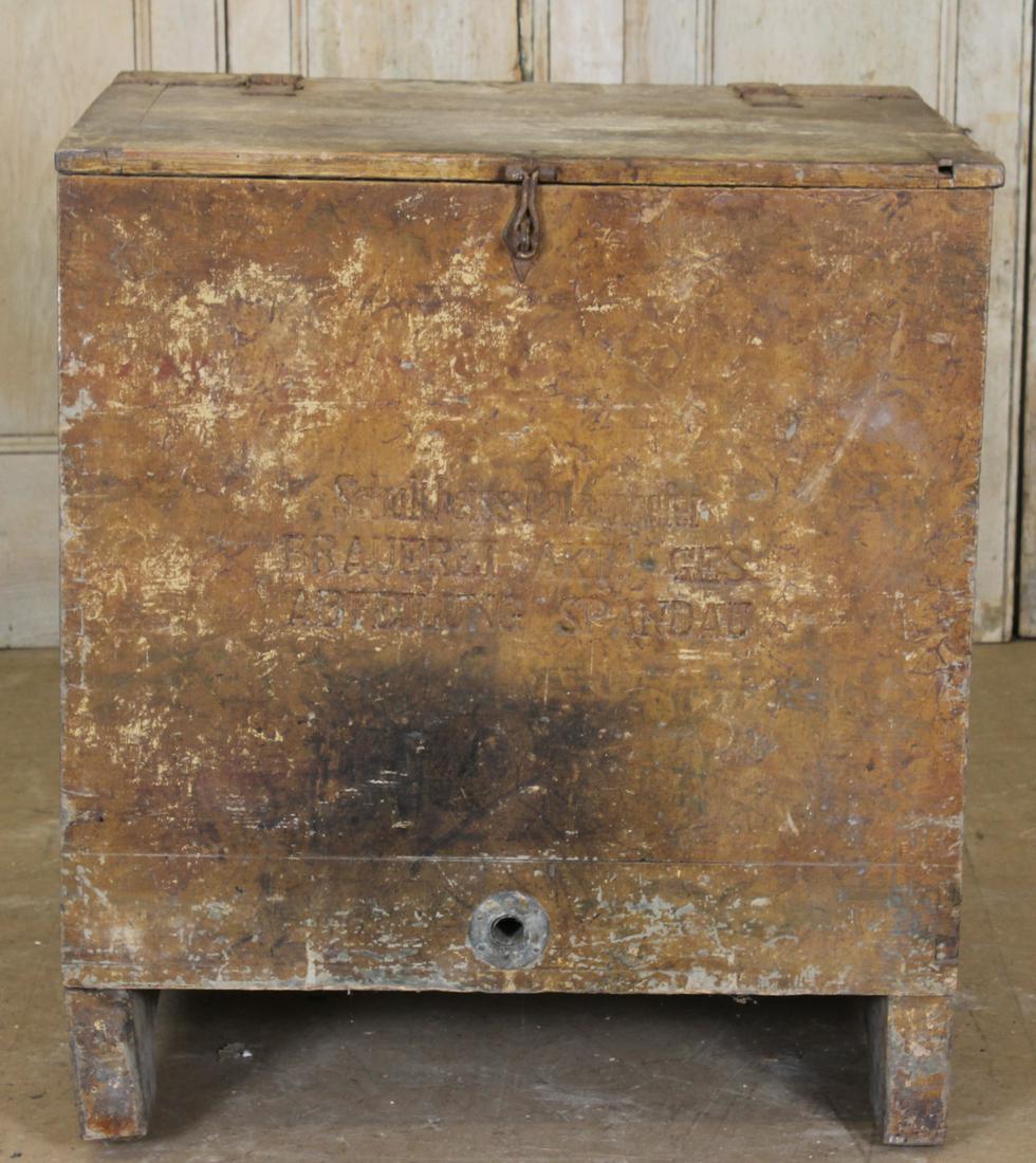 19th C German Ice Box Schultheiss Patzenhofer (1 of 9)