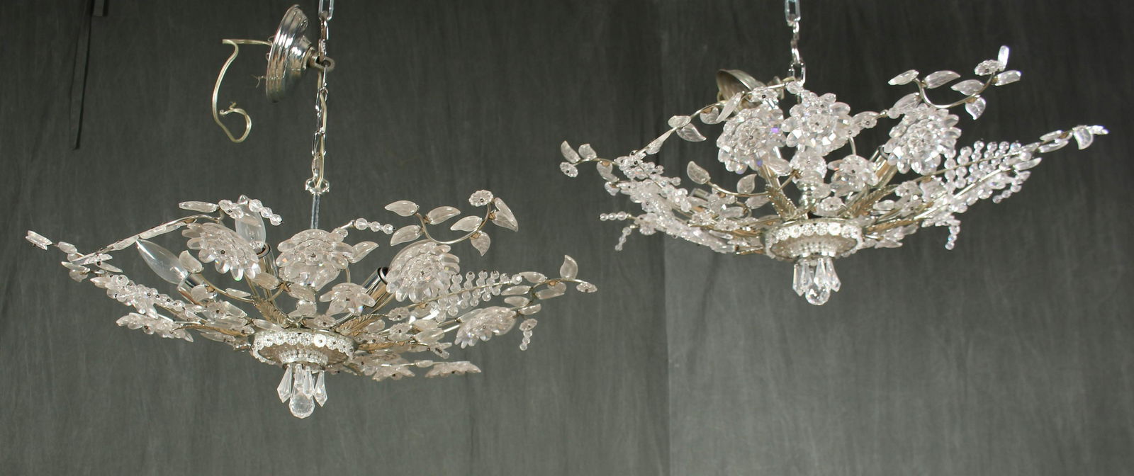 2 Foliate Glass Pendant Chandeliers (1 of 14)