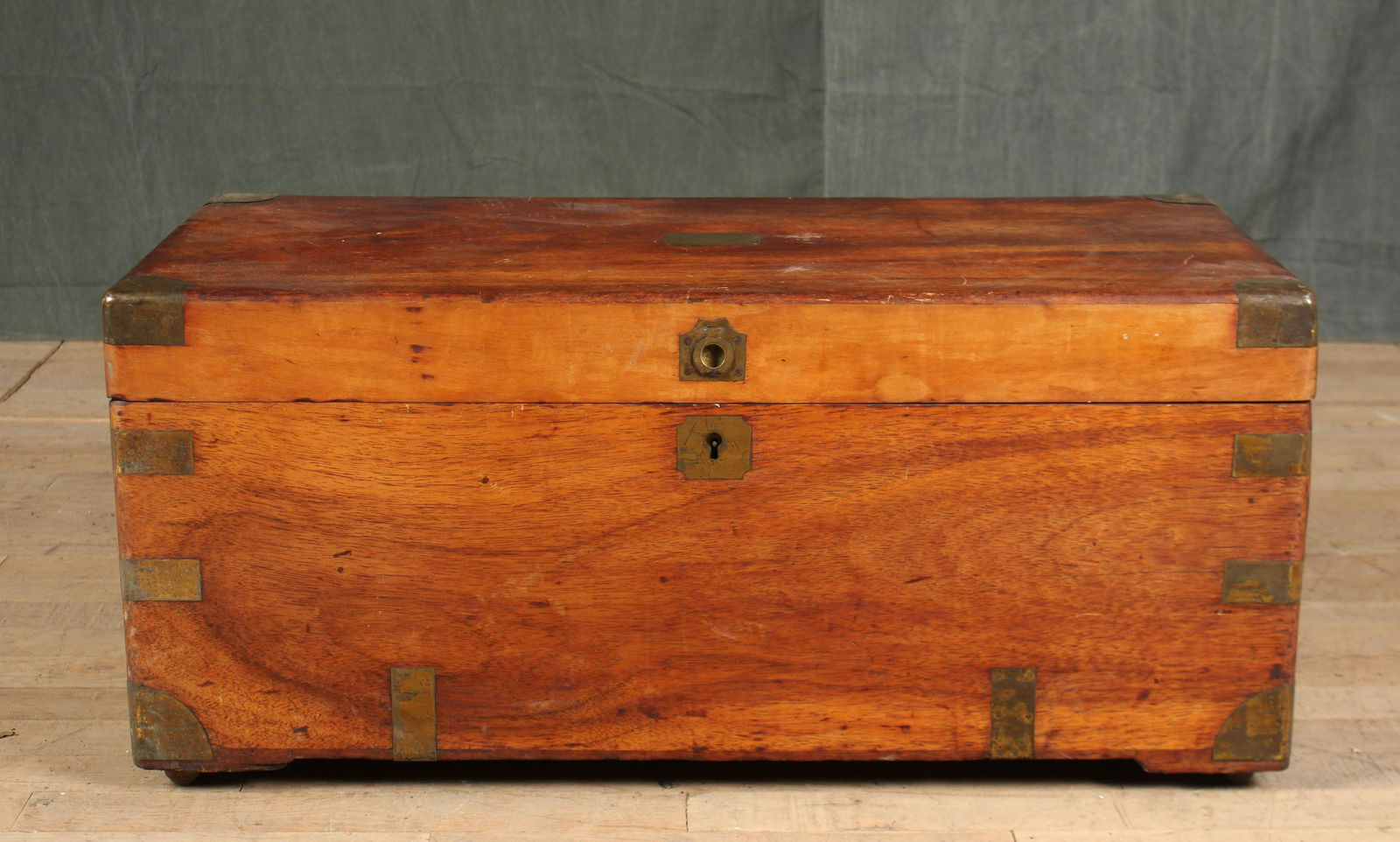 Campaign Style Camphor Wood Trunk (1 of 10)