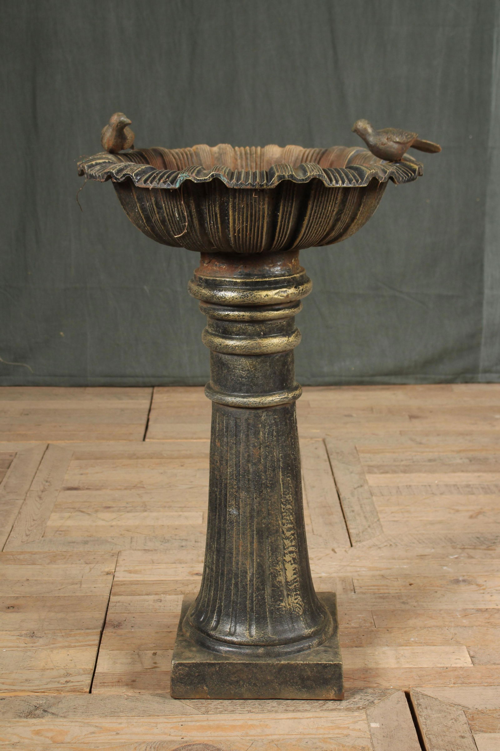 Cast Iron Garden Bird Bath (1 of 6)