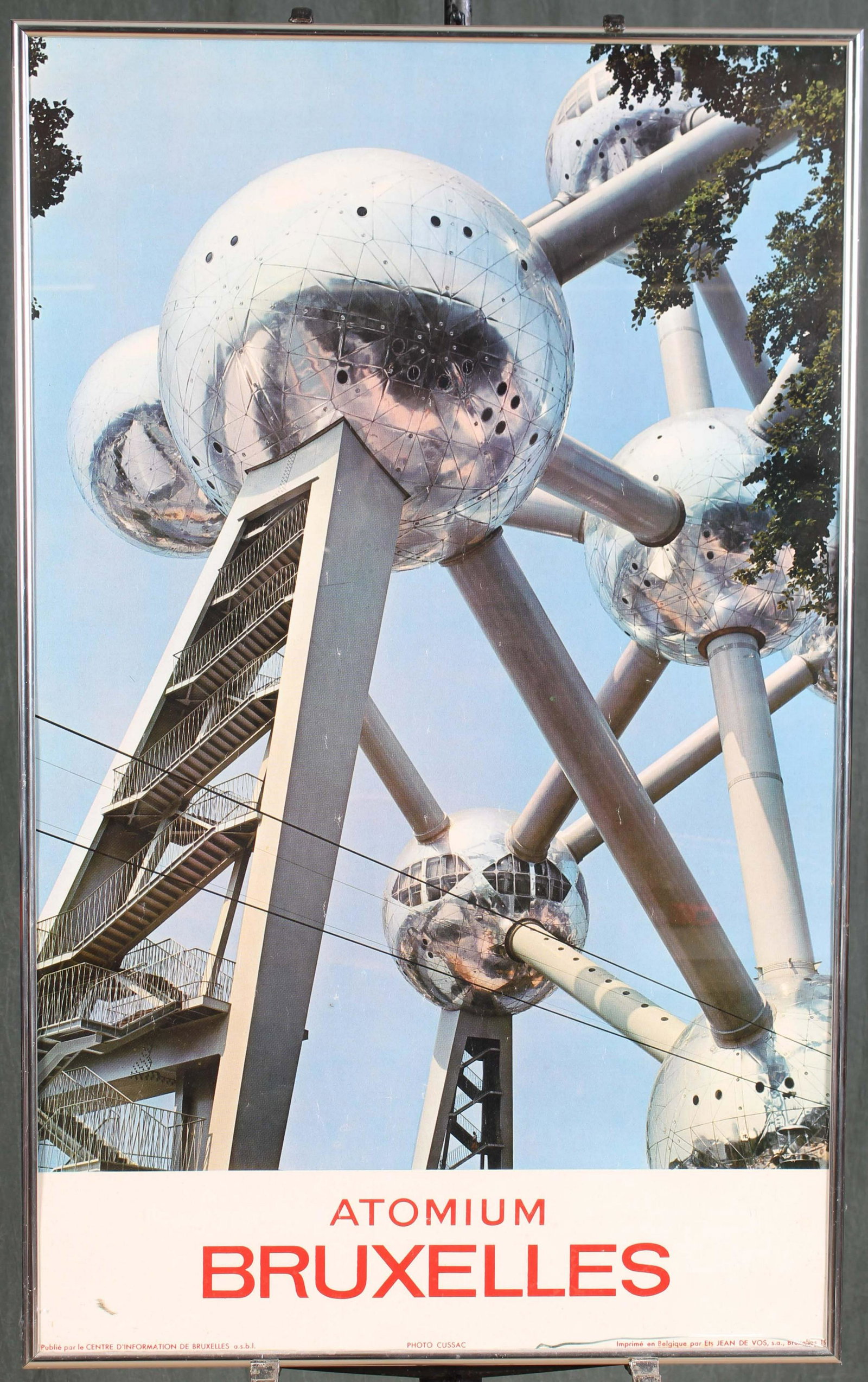Vintage Atomium Bruxelles, Travel Poster: Vintage Atomium Bruxelles, Travel Poster. Size: 39.5" x 24.5" frame