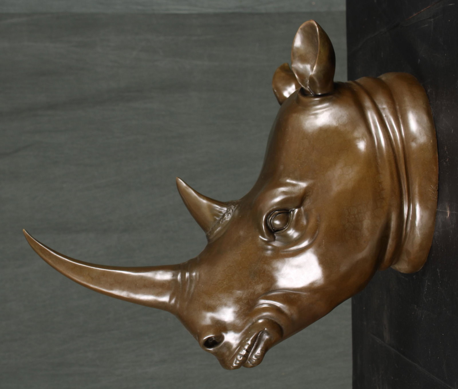 Figural Bronze Rhino Bust: Figural Bronze Rhino Bust. Substantial casting. Size: 24" H x 11.5" W x 20.75" D