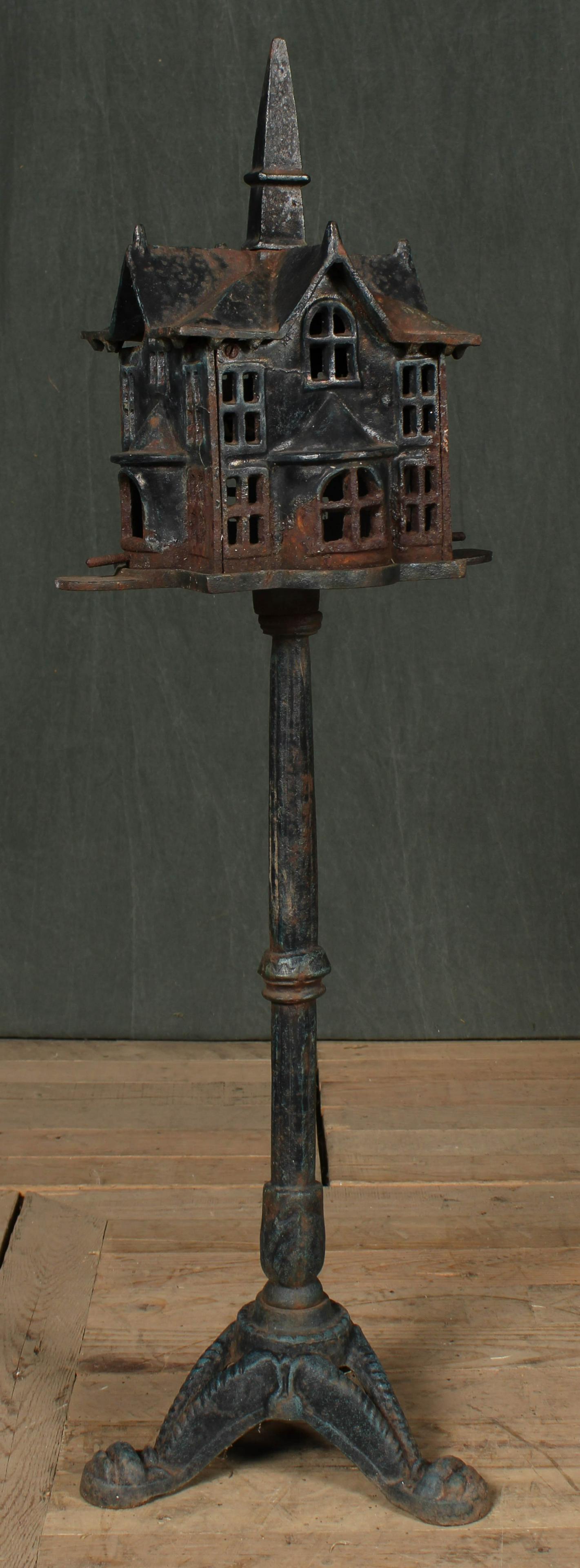 Cast Iron Bird House on Stand (1 of 7)