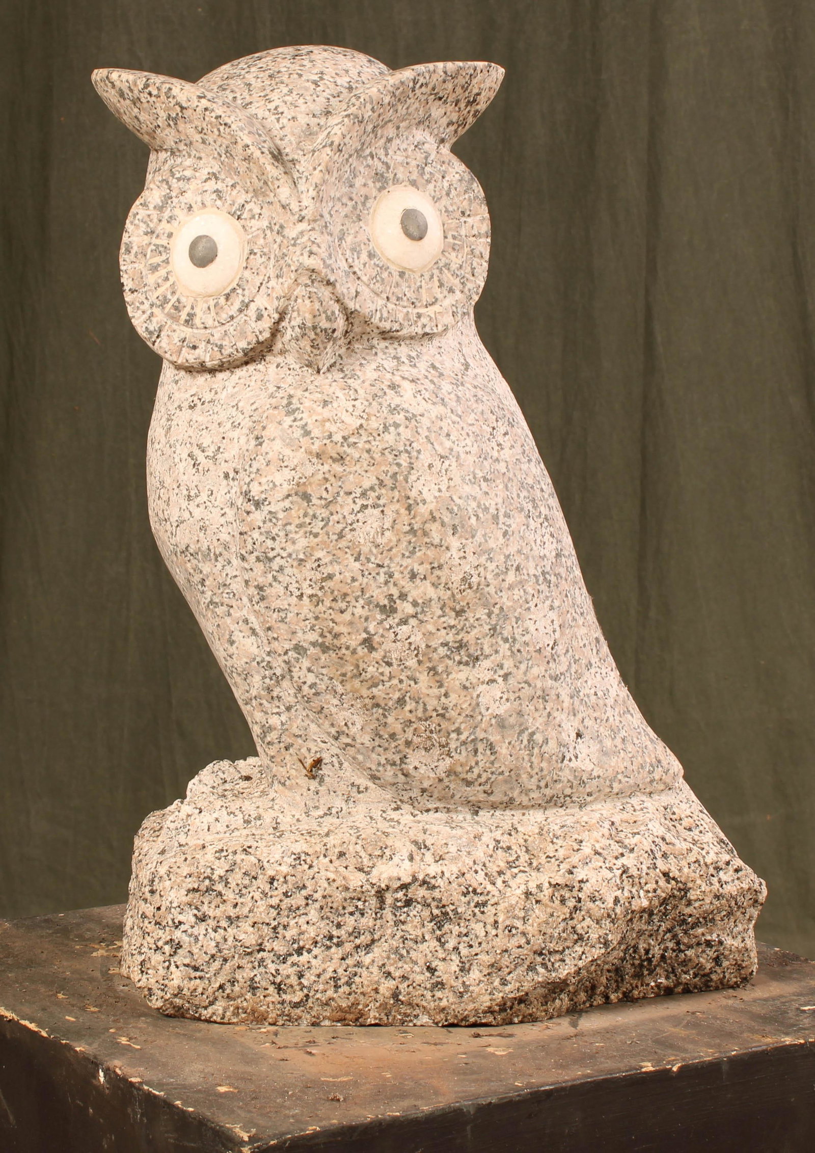 Carved Stone Owl Garden Ornament (1 of 4)