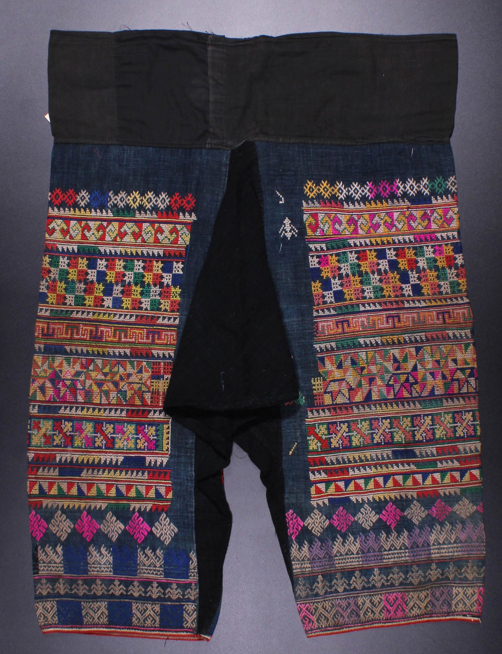 Loas, Textile, Trousers: Loas, Textile, Trousers. Size: approximately 21" Waist x 30.5"L