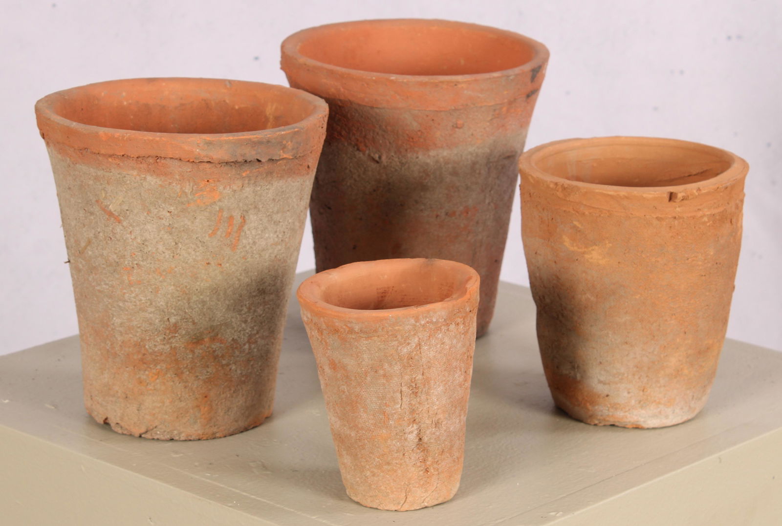 Lot of 4 Vintage Terracotta Plant Pots (1 of 4)