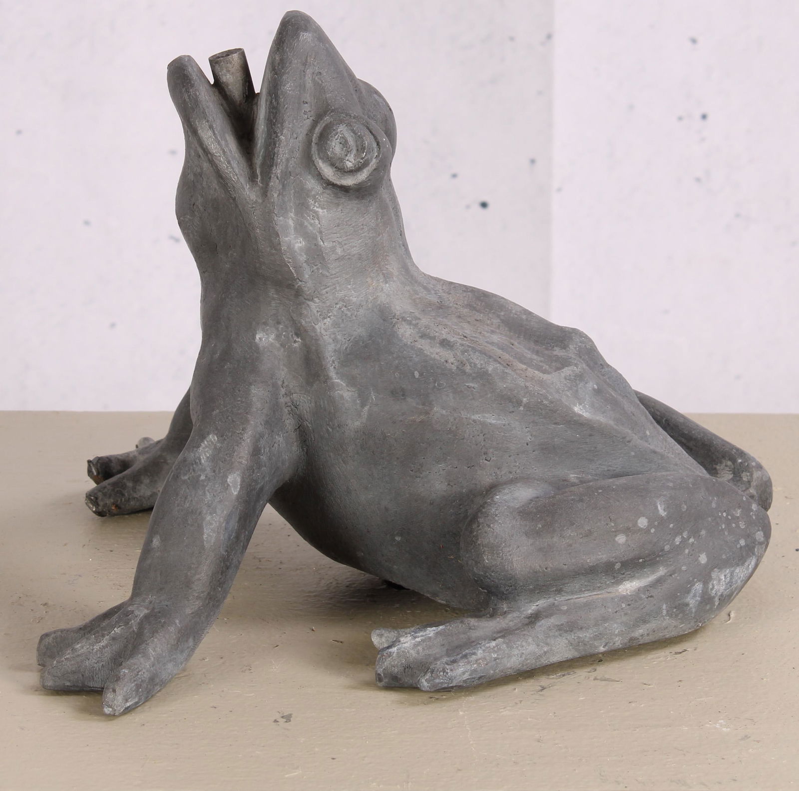 Figural Cast Lead Frog Fountain Spout (1 of 8)