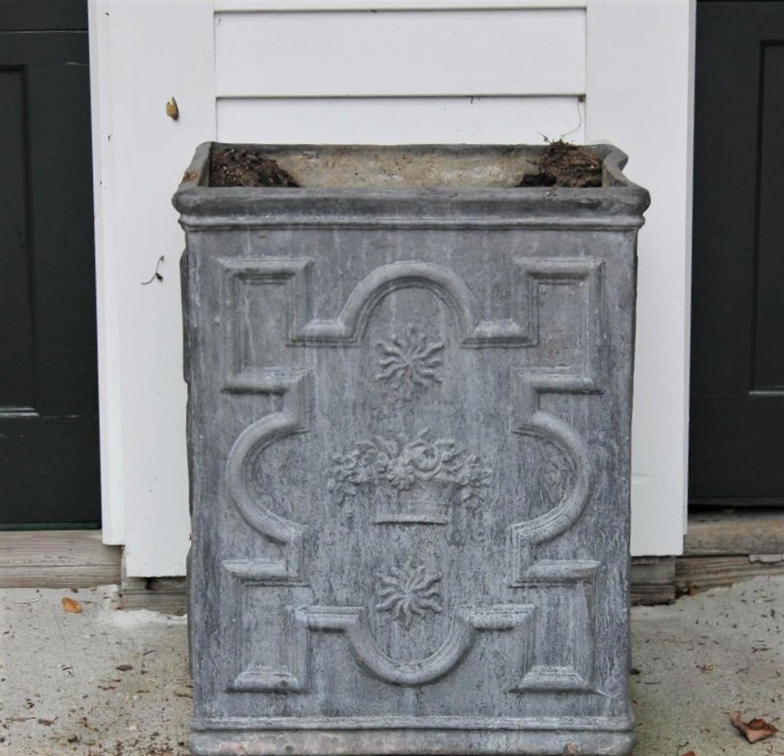 Large Scale English Lead Planter (1 of 2)