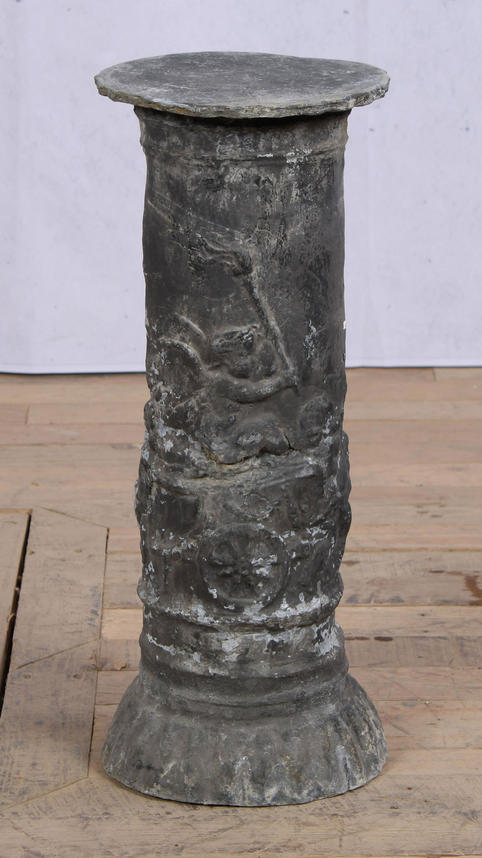 Continental Cast Lead Column Pedestal (1 of 6)