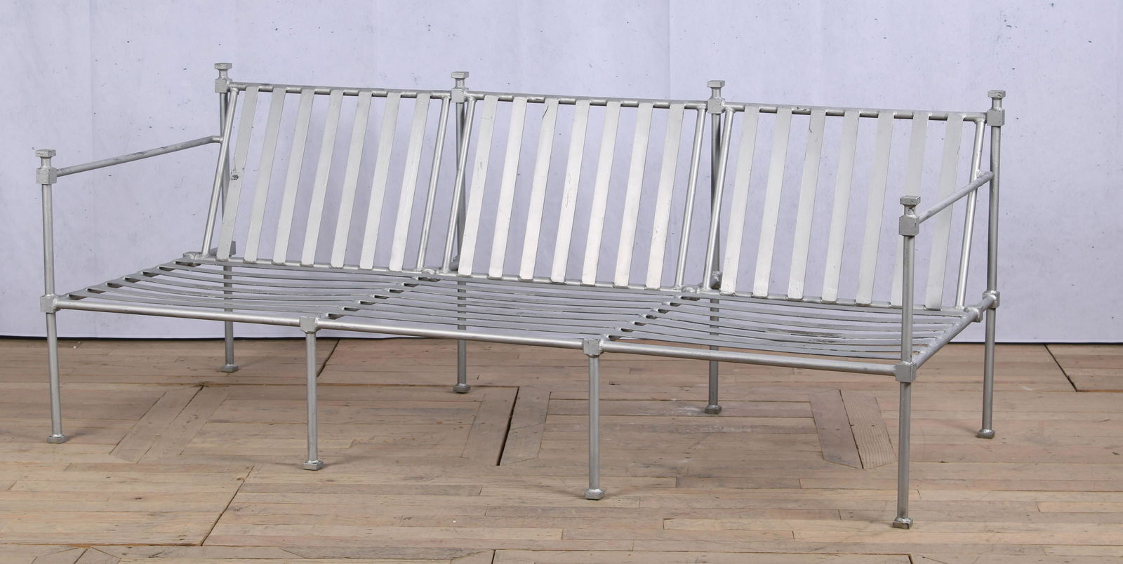 Niermann Weeks Settee (1 of 7)