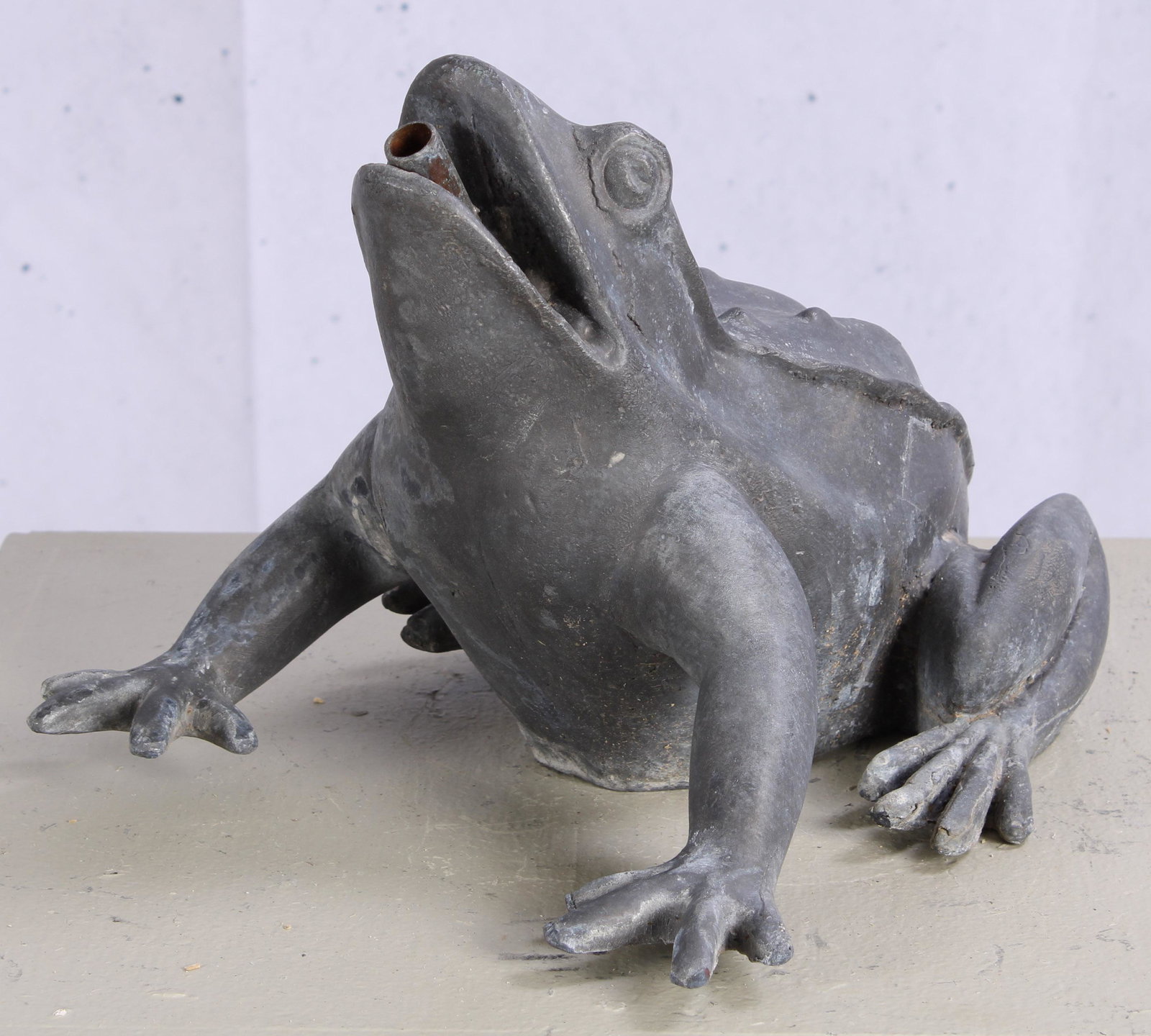 Figural Lead Frog Fountain Spout, English: Figural Lead Frog Fountain Spout, English. Size: