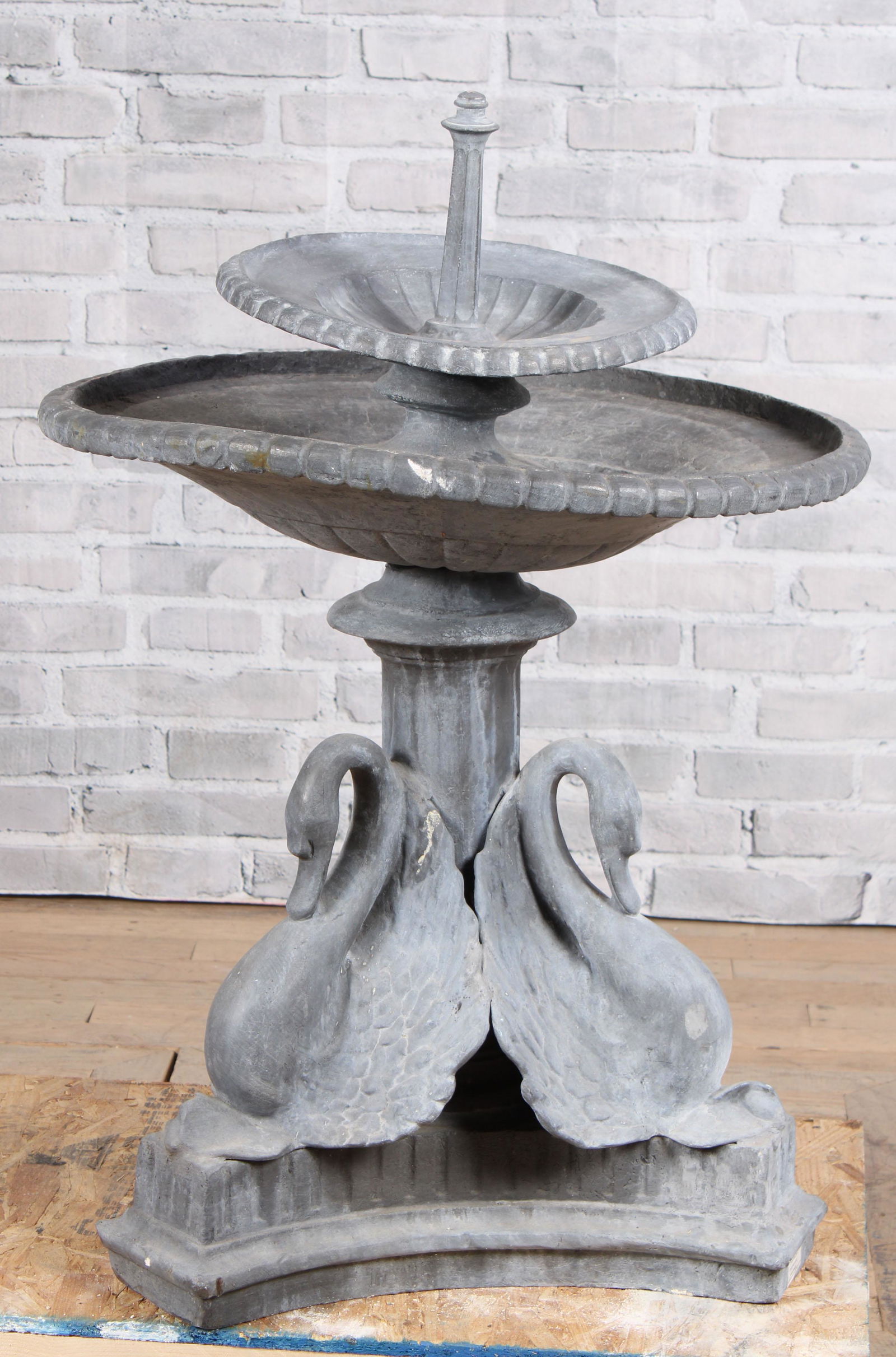 English Lead Swan Motif Garden Fountain (1 of 5)