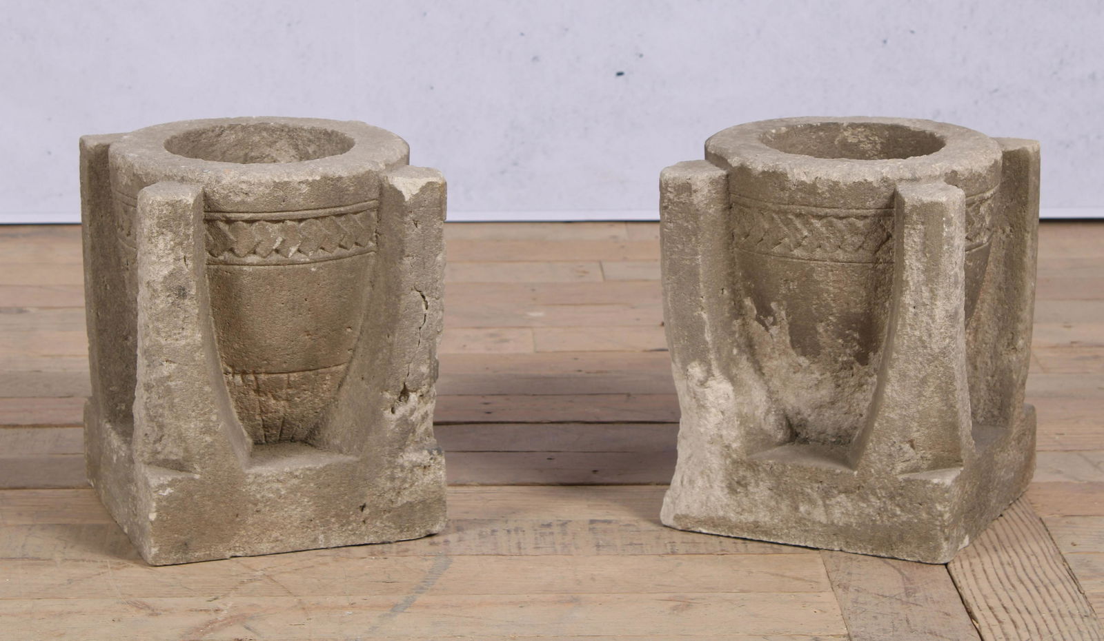Pair of Art Deco Style Urns (1 of 5)