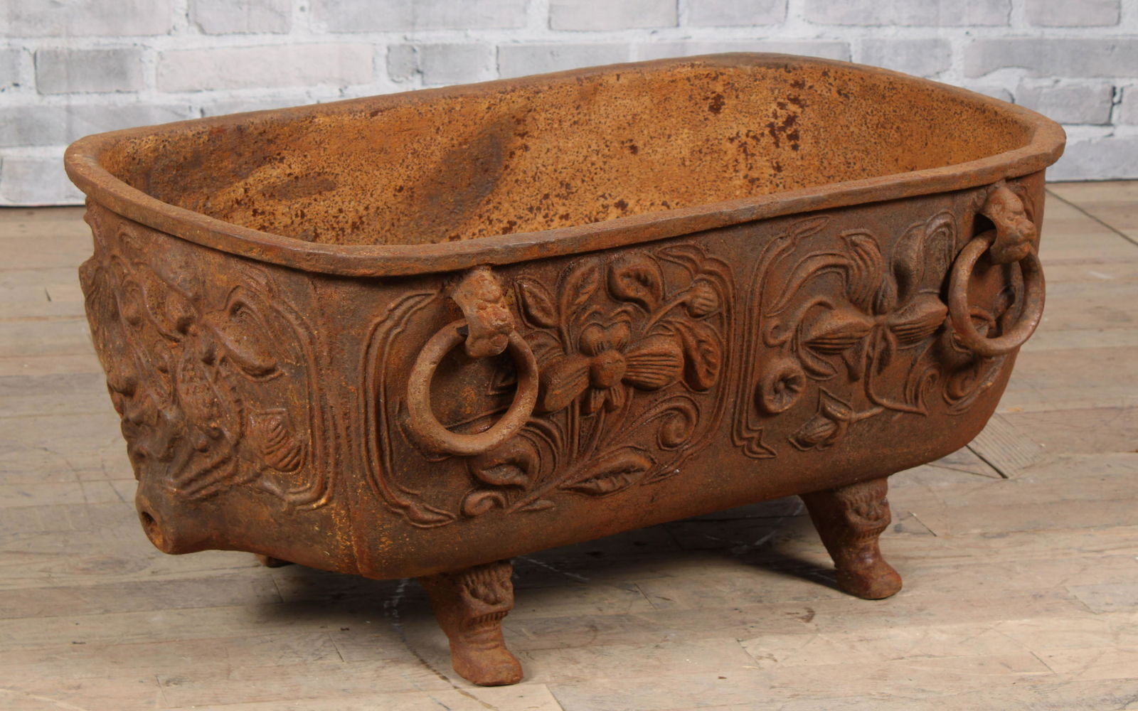 Cast Iron Ring Handled Garden Planter (1 of 5)