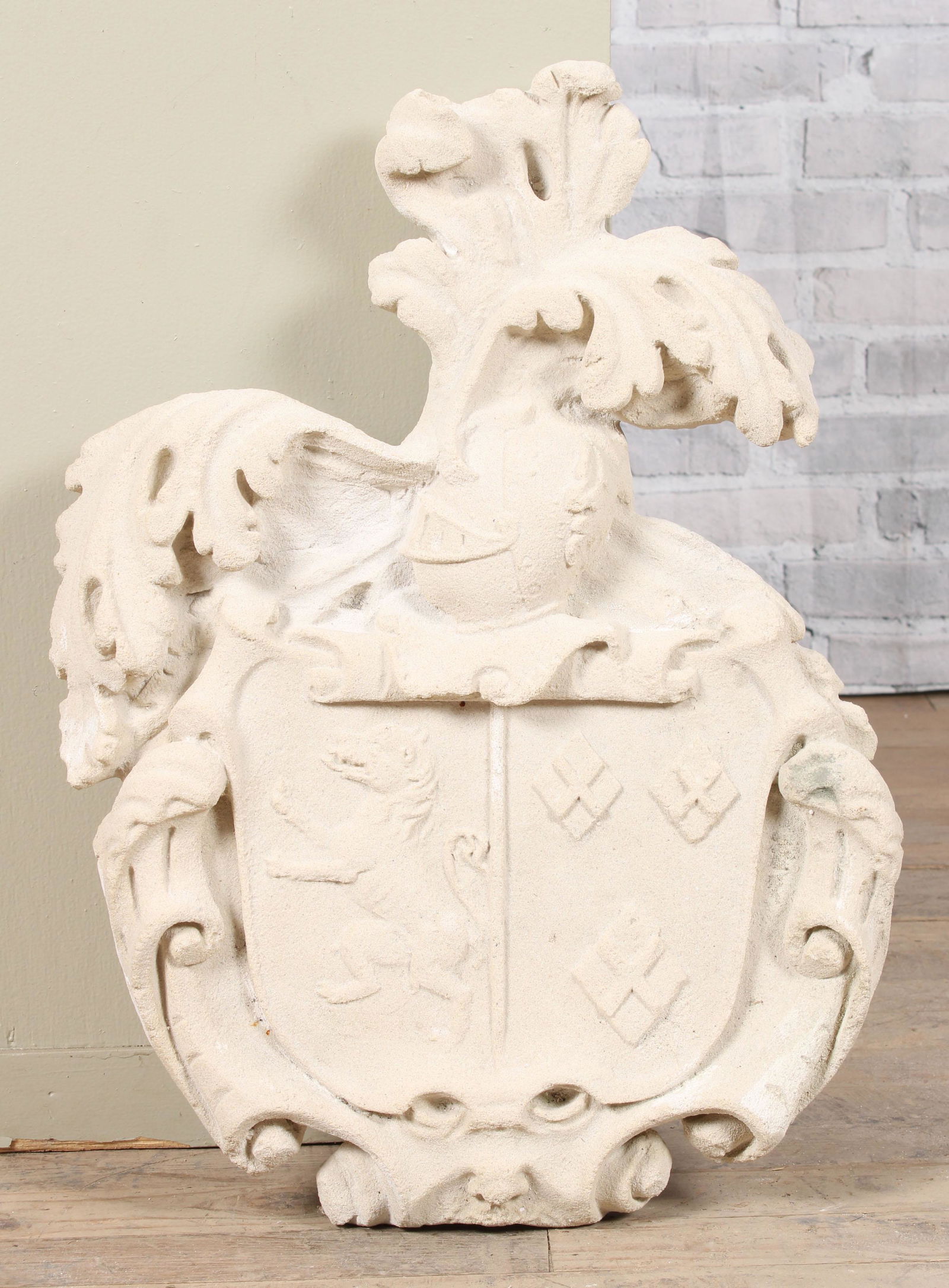 Cast Stone Heraldry Coat Of Arms Plaque (1 of 7)
