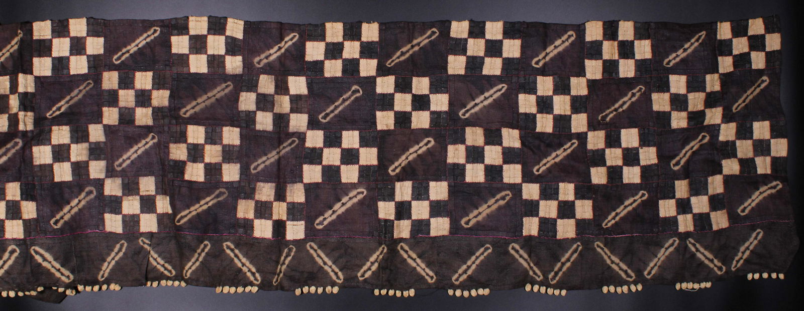 Kuba People, Cermonial Raffia Cloth Skirt, Zaire (1 of 6)