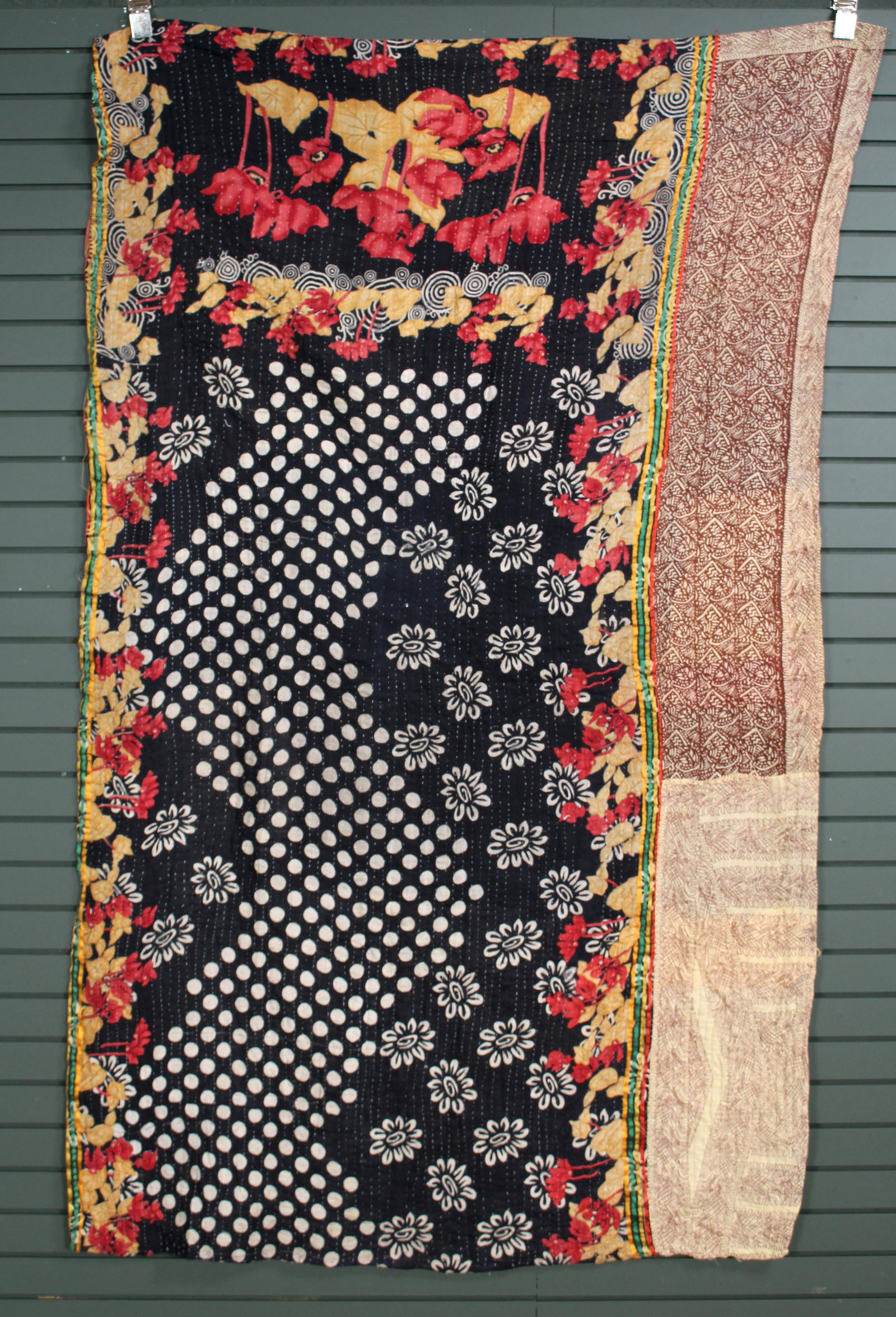 Rajasthani Kantha Quilt, Throw, Blanket White/Blac: Rajasthani Kantha Quilt Throw, Blanket, Wrap. Made from washed and recycled vintage sarees. Cotton. Size: 58"W x 82"H