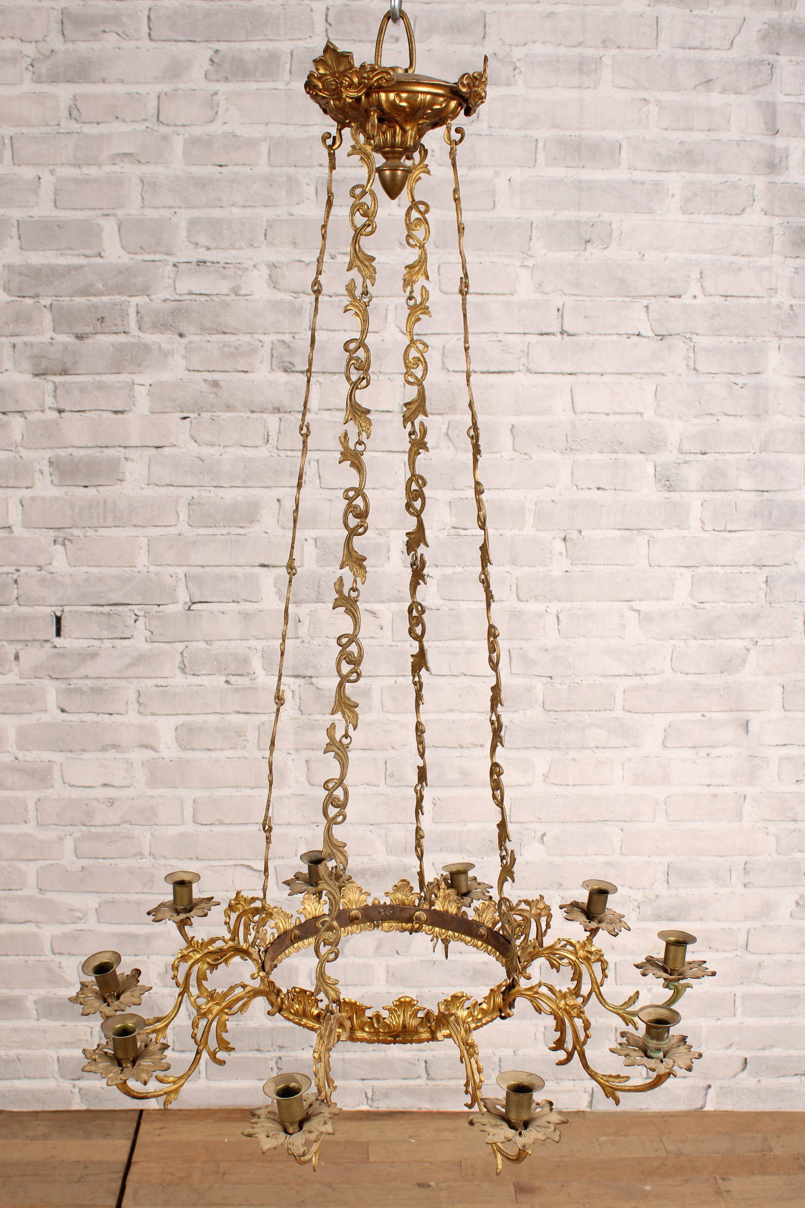 Florentine Gilded Metal 10 Taper Chandelier: Florentine Gilded Metal 10 Taper Chandelier. Size: 40"T x 26" diameter