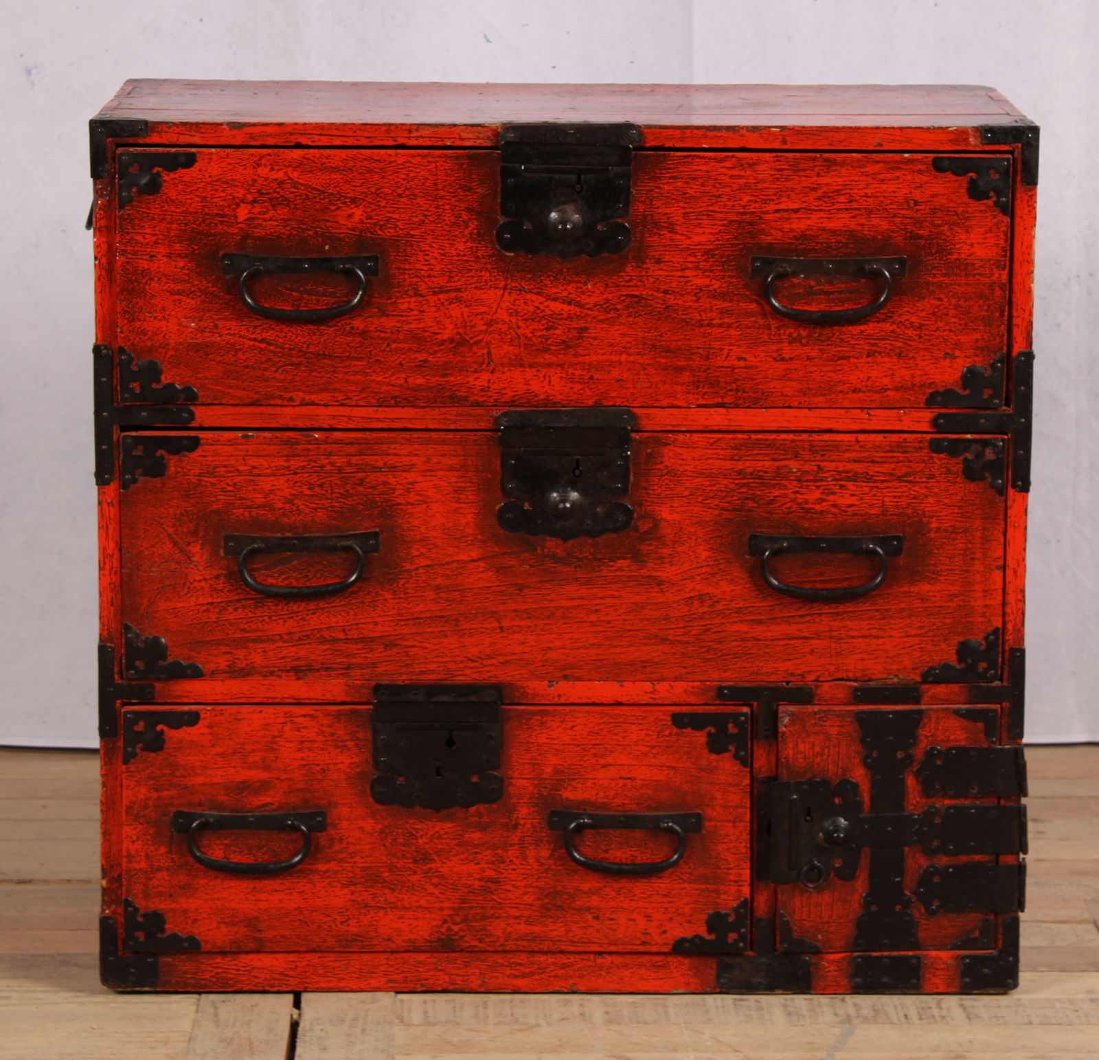 Tansu Chest in Red (1 of 7)