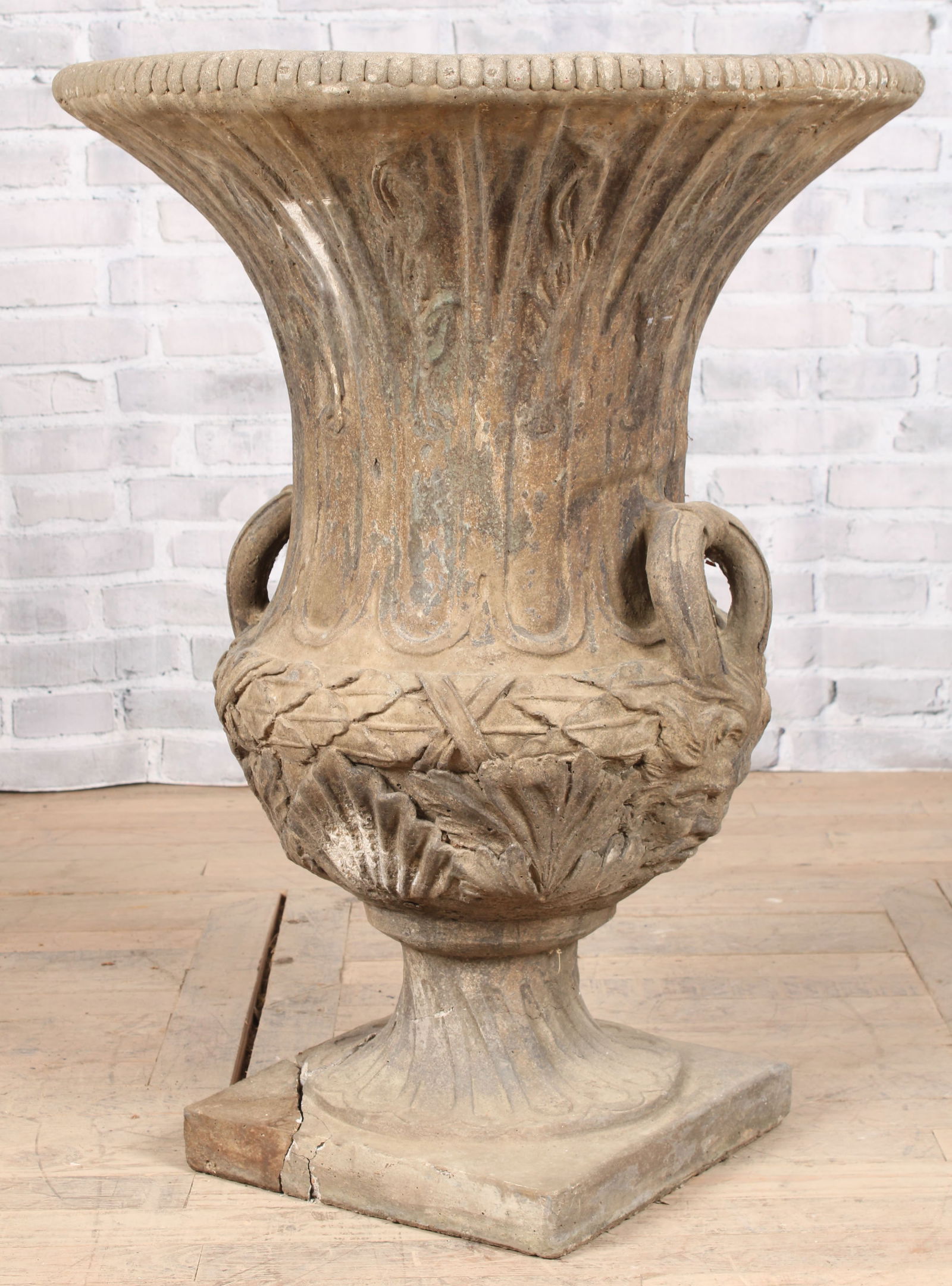 Large Scale Cast Stone Garden Urn (1 of 6)