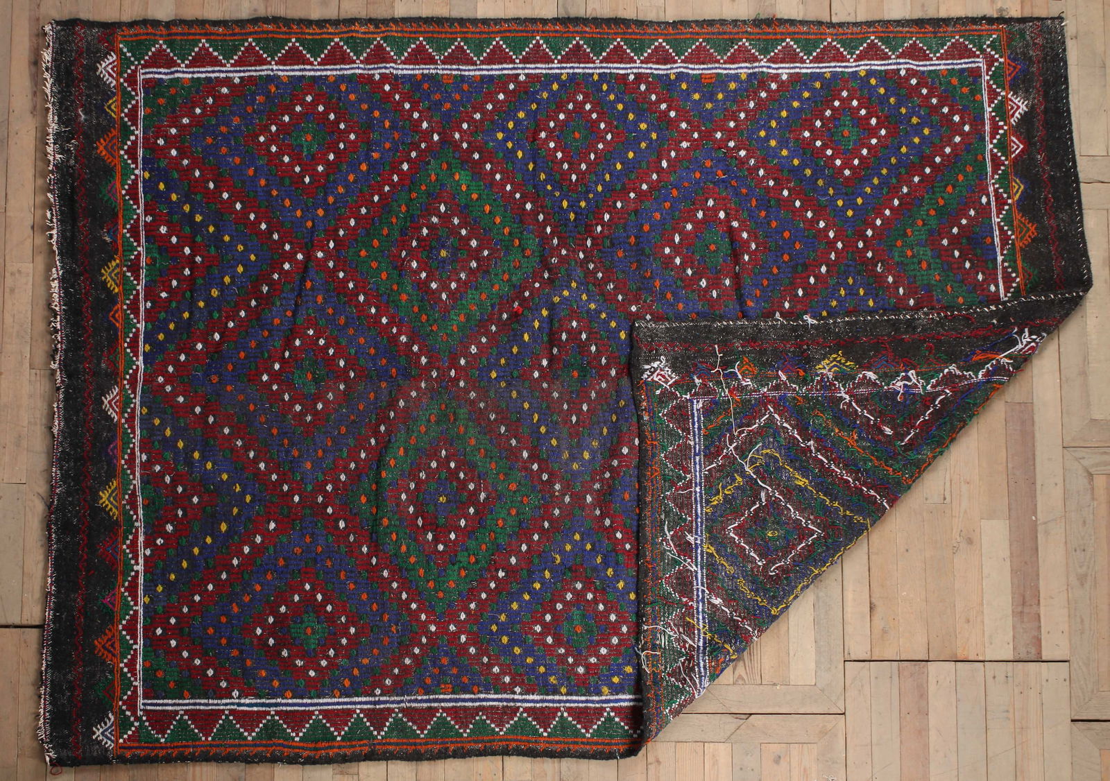 Atlas Berber Tribal Kilim Rug 103 x 83 (1 of 3)