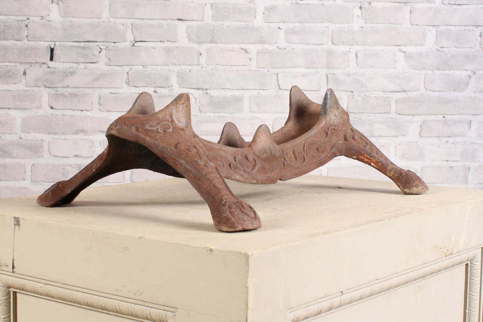 Victorian Style Cast Iron Wheel Cradle, Bike Stand (1 of 6)