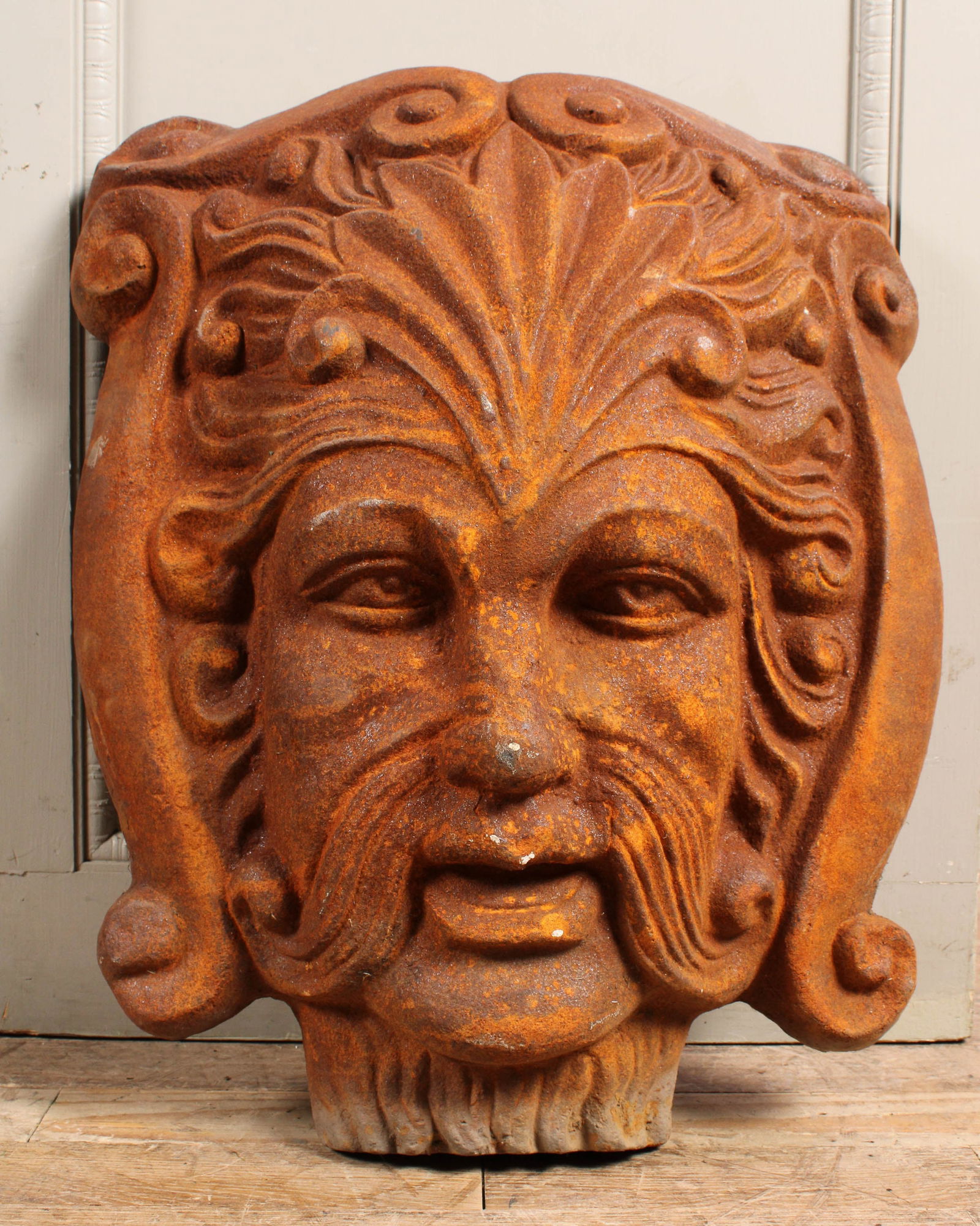 Cast Iron Green Man Mask, Garden Decor (1 of 5)