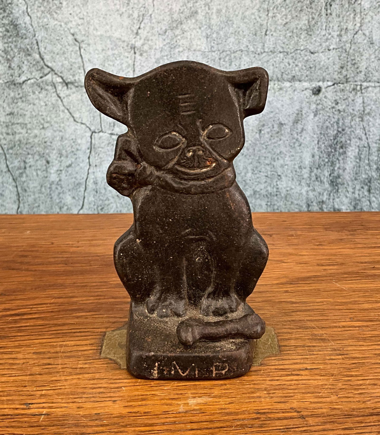 IMP Doorstop, Grace Raynor for Hubley. (1 of 5)