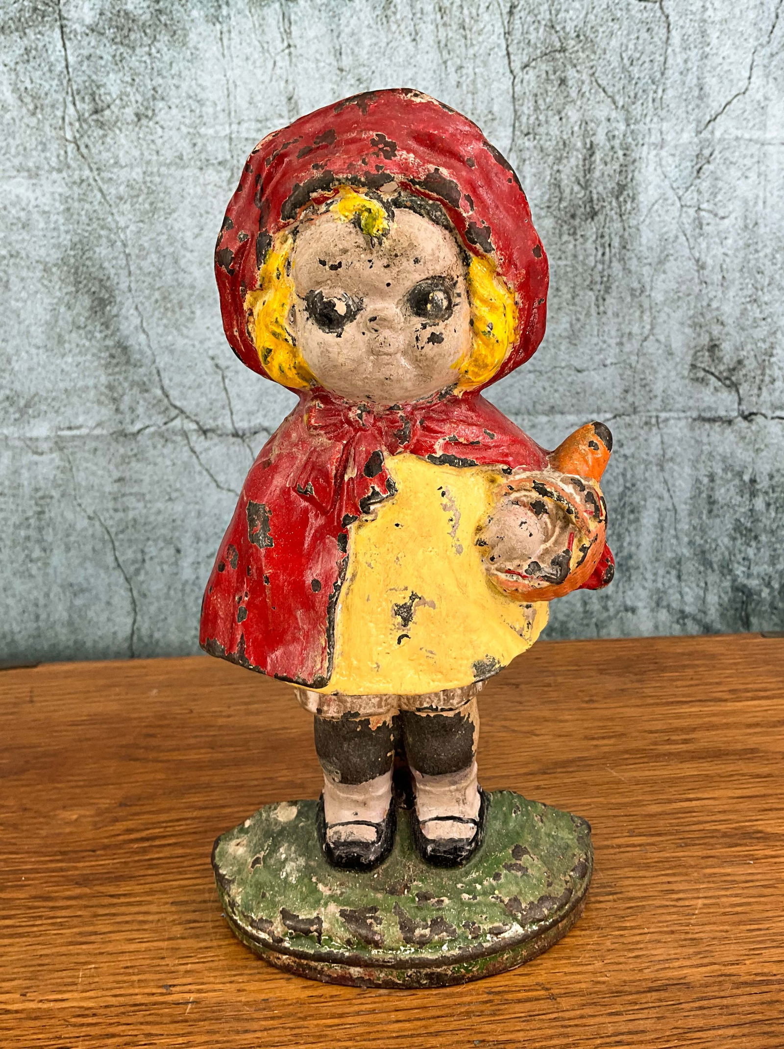 Little Red Riding Hood Cast Iron Doorstop (1 of 4)