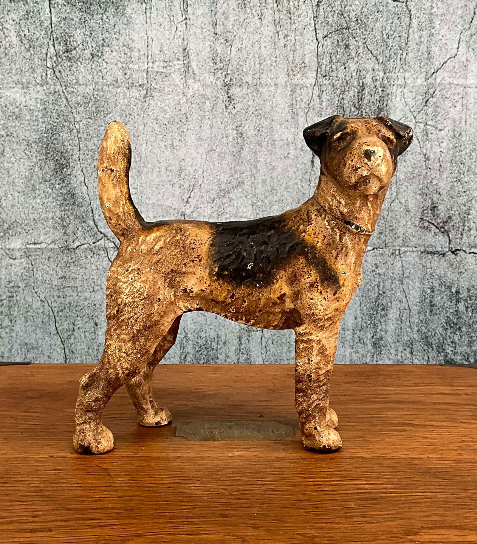 Wire Haired Fox Terrier Doorstop, Hubley (1 of 7)