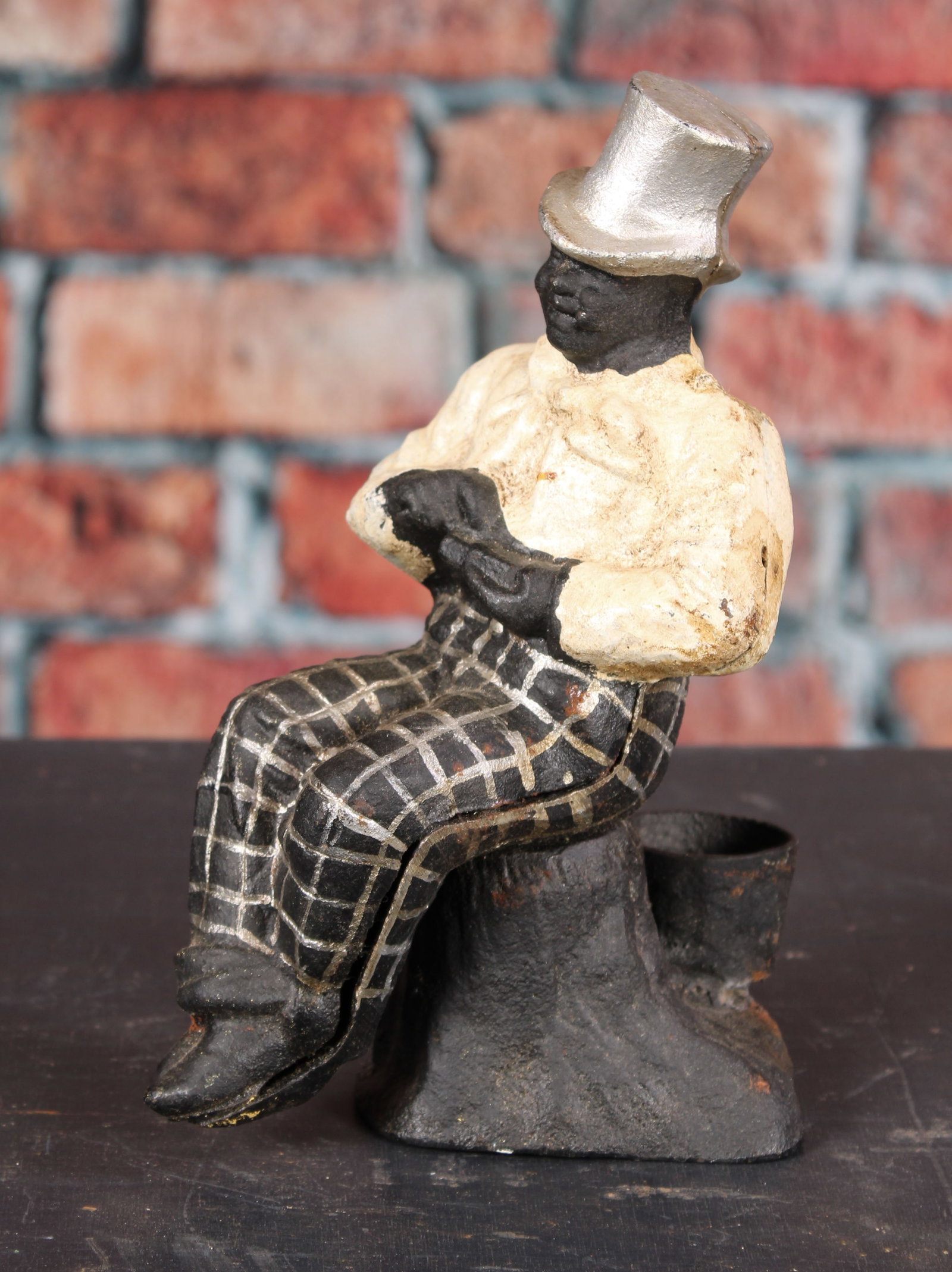 Minstrel Still Bank, Cast Iron, Black Americana: Minstrel Still Bank, Cast Iron, Black Americana. Height: 8" Provenance: Single owner collection, suburban Philadelphia estate Shipping Note: For your convenience, we have arranged with Craig Vogin at 