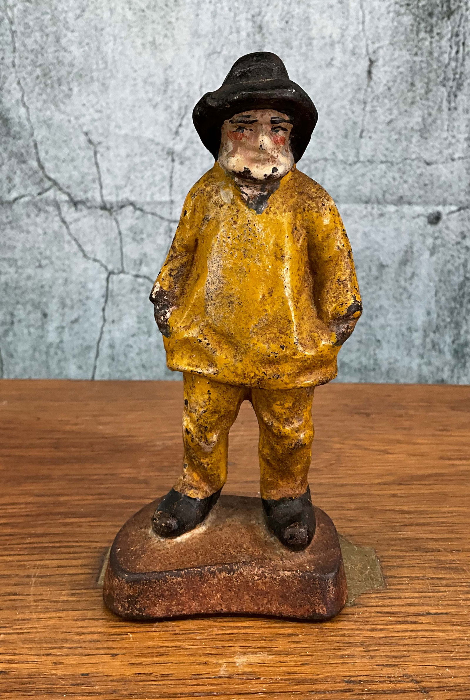 Old Salt Fisherman Doorstop (1 of 4)