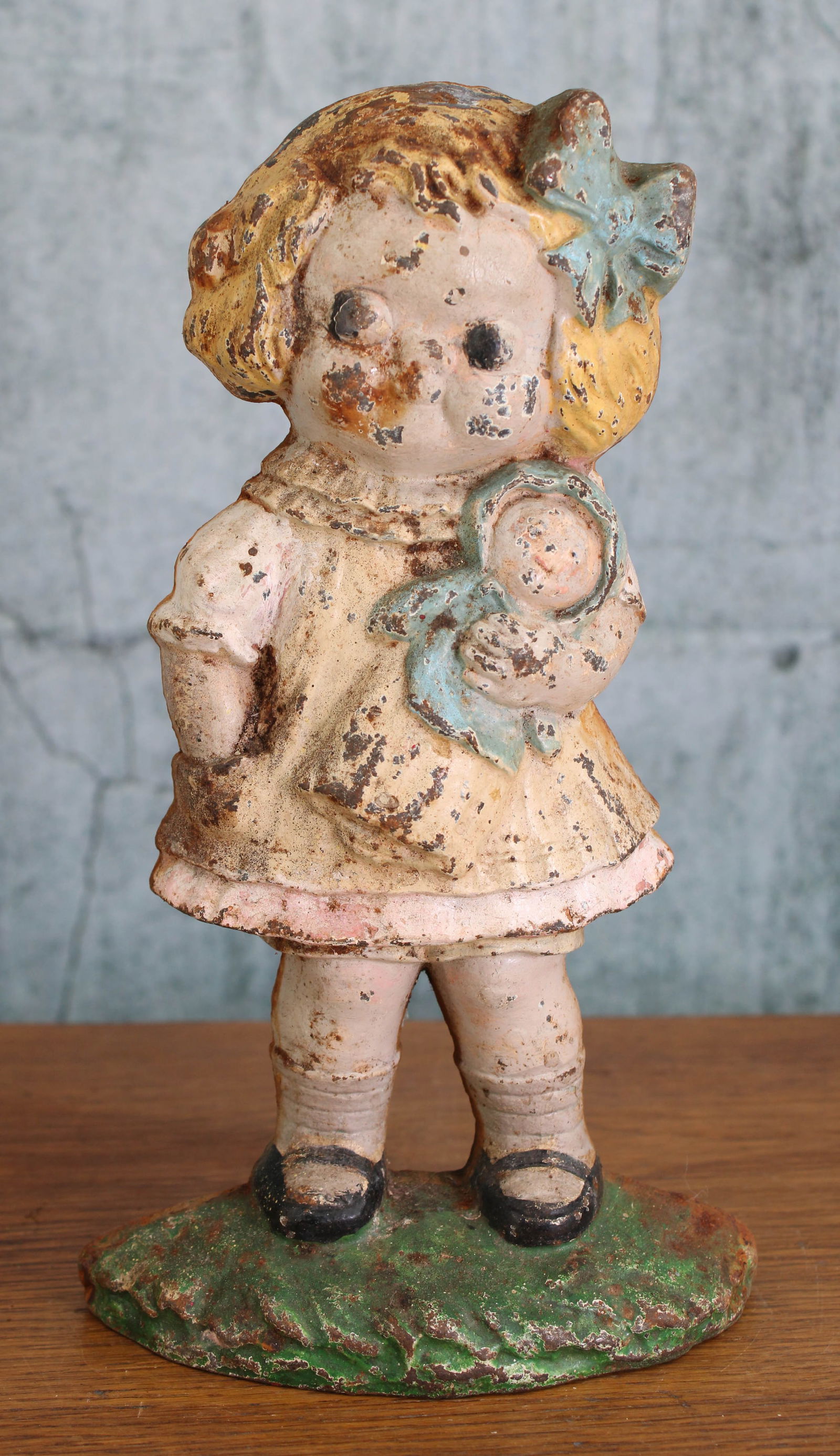 Marked Hubley Dolly Dingle Doorstop (1 of 7)
