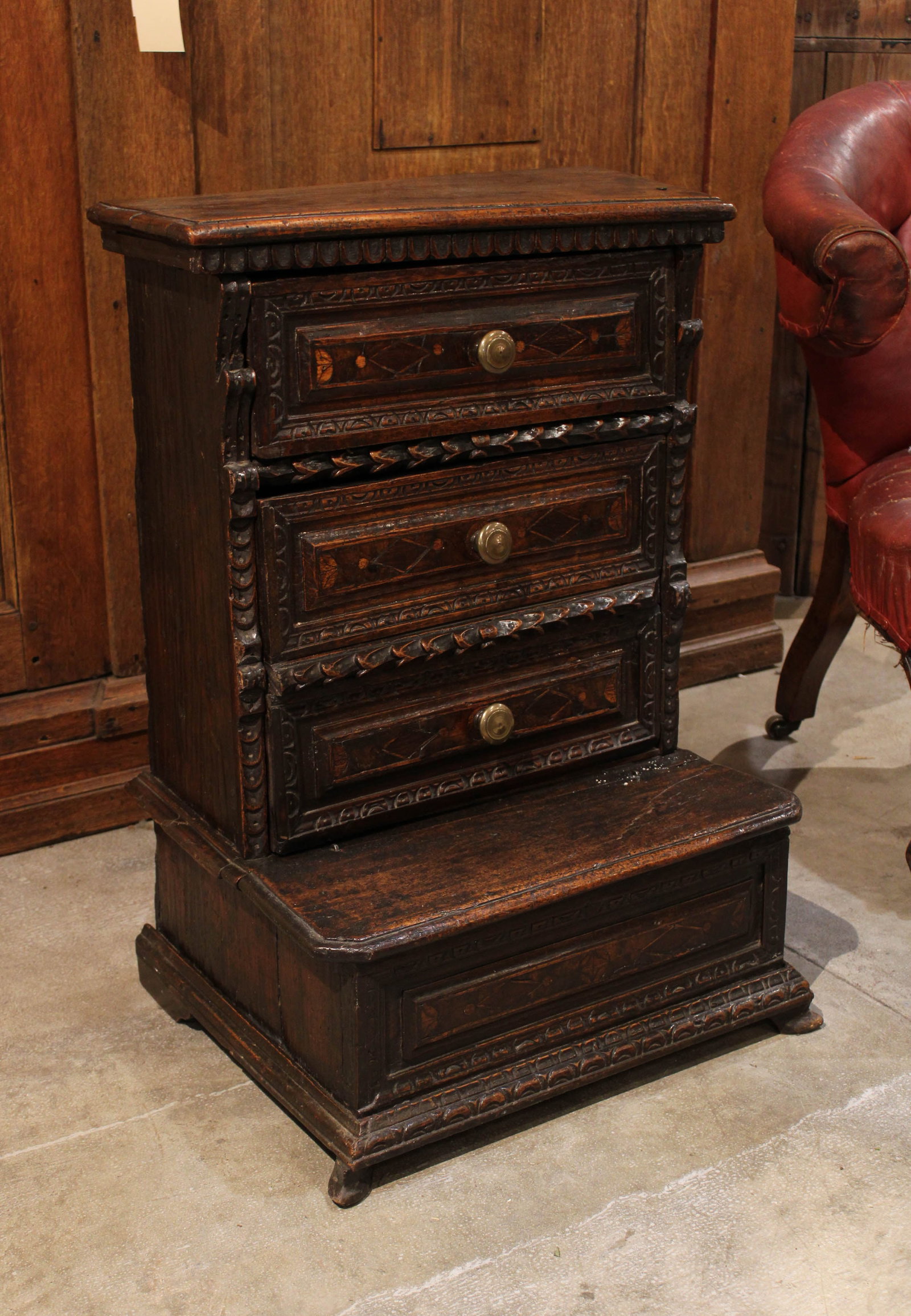 18th C Italian Walnut Prie Dieu Cabinet (1 of 5)